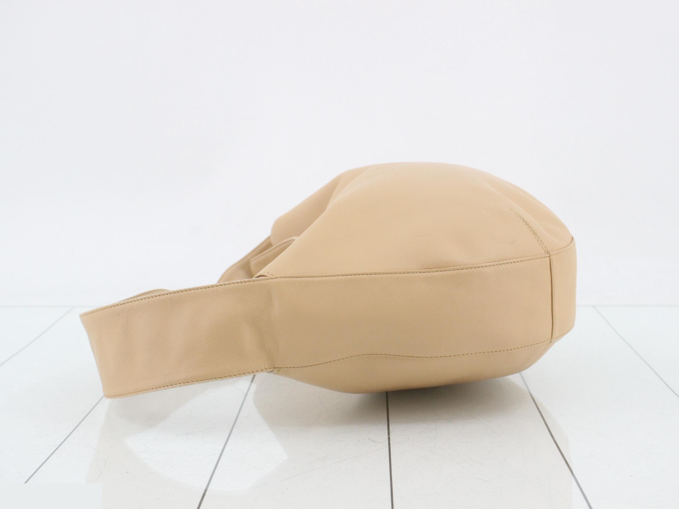 Trinity Handbag One Shoulder — view 4