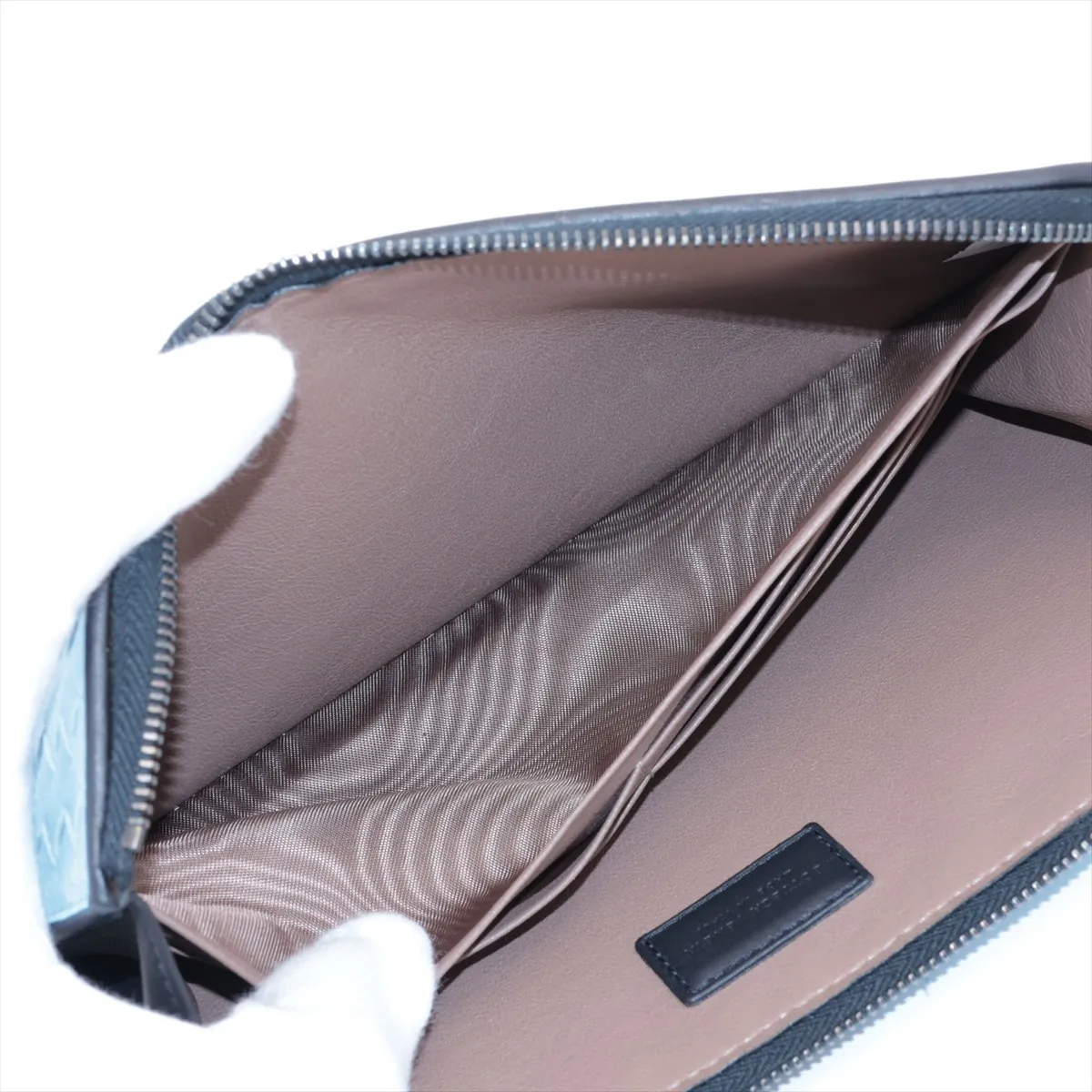 Intrecciato Leather Pouch, Blue — view 4