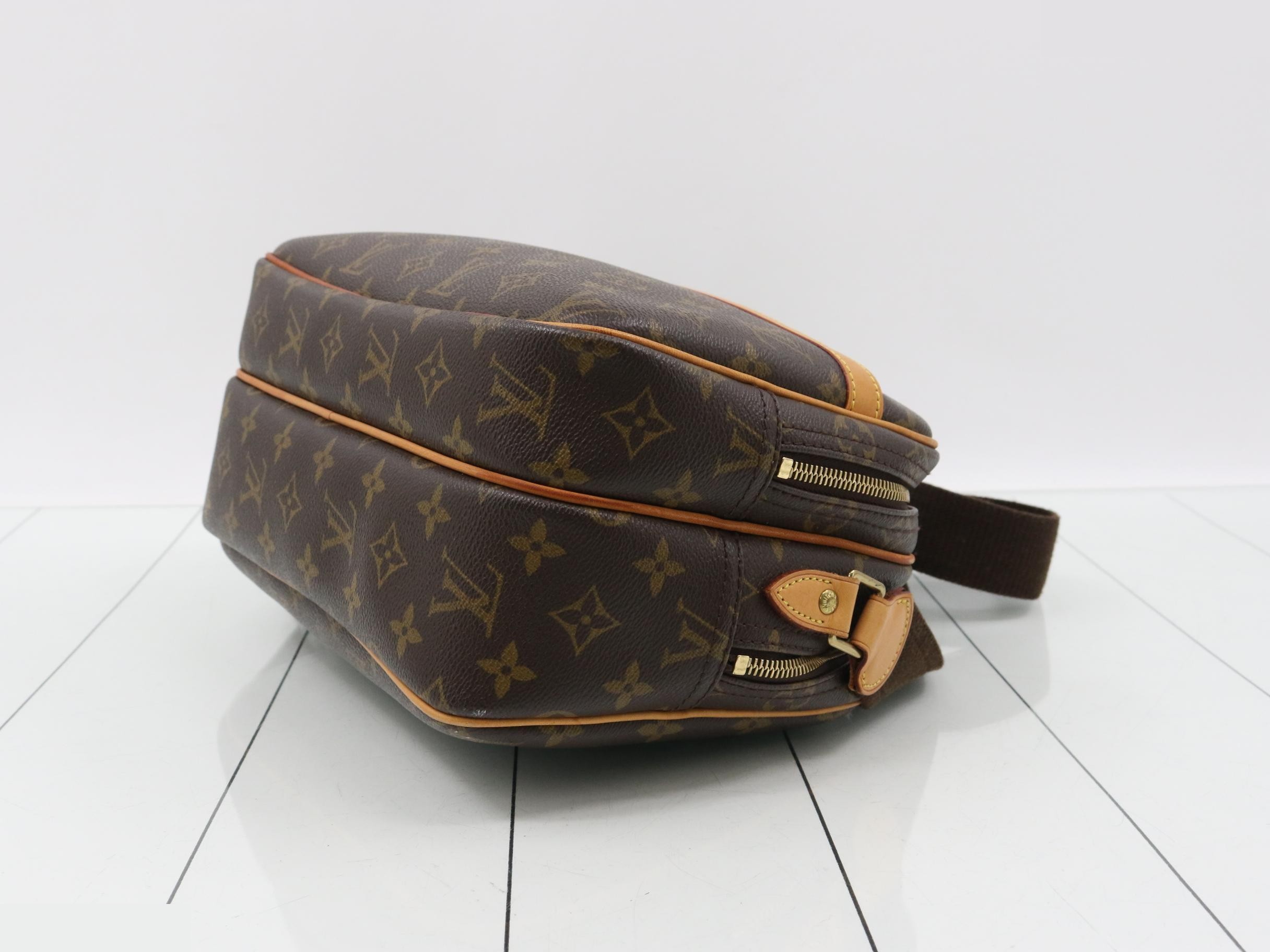 Monogram Reporter — view 6