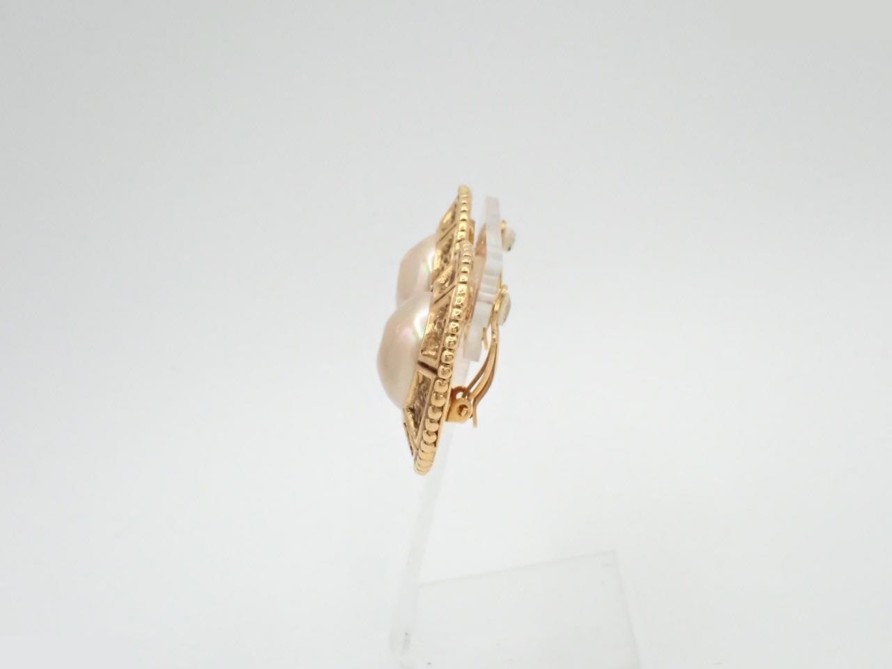 Gold faux pearls — view 3