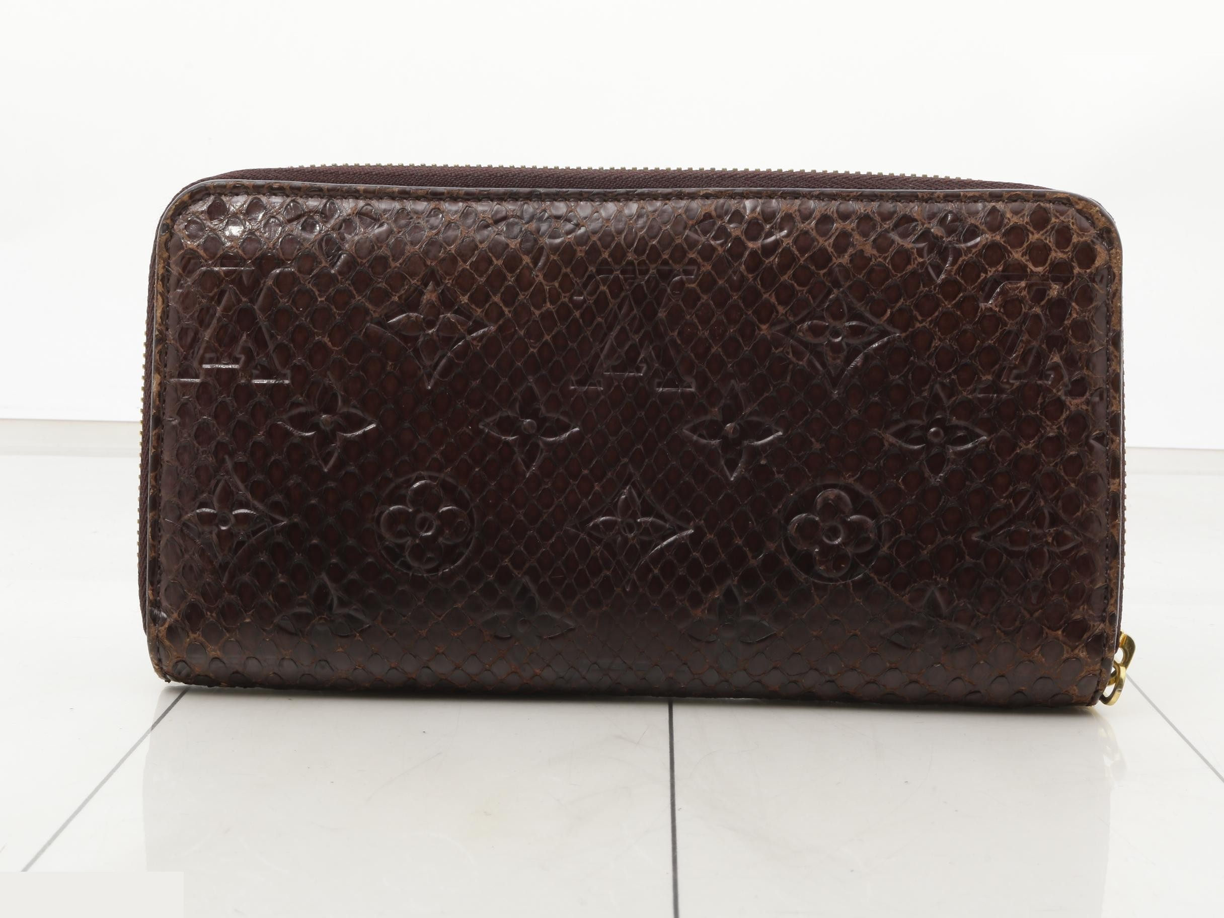 Zippy Wallet Python Orb Long Wallet — view 2