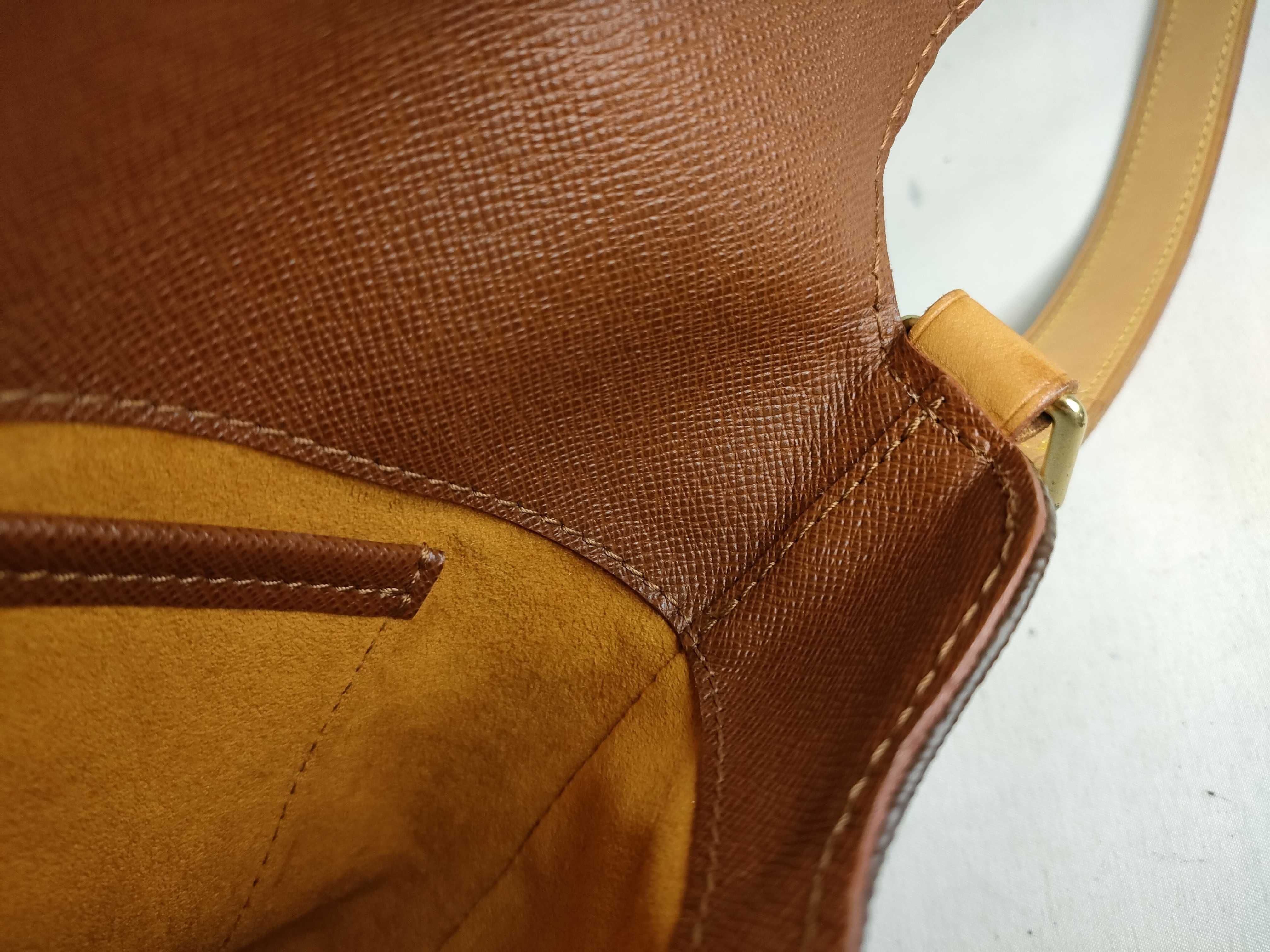 Monogram Musette Tango Short Strap Shoulder Bag M51257 (with dust bag) — view 9