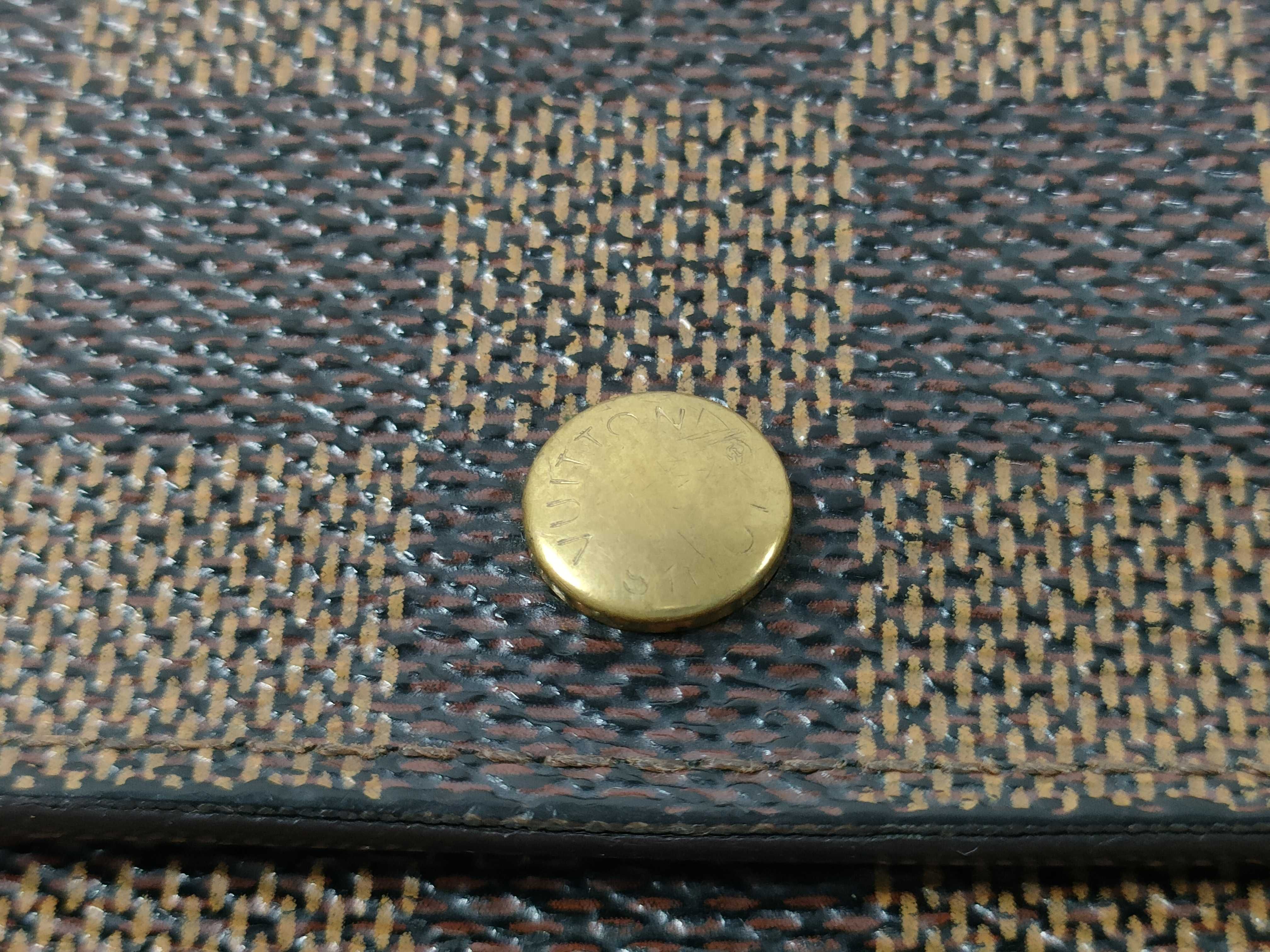 Damier Louis Vuitton Portefeuille Tresor Etui Papier Tri-fold Wallet — view 7