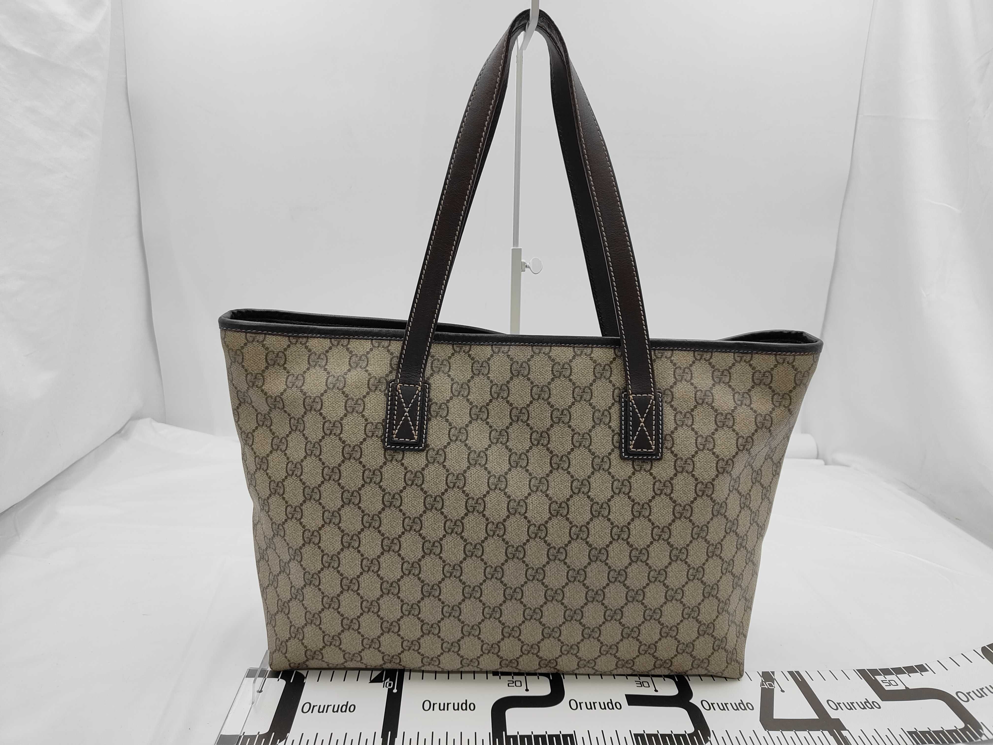 GG Supreme Tote Bag — view 2
