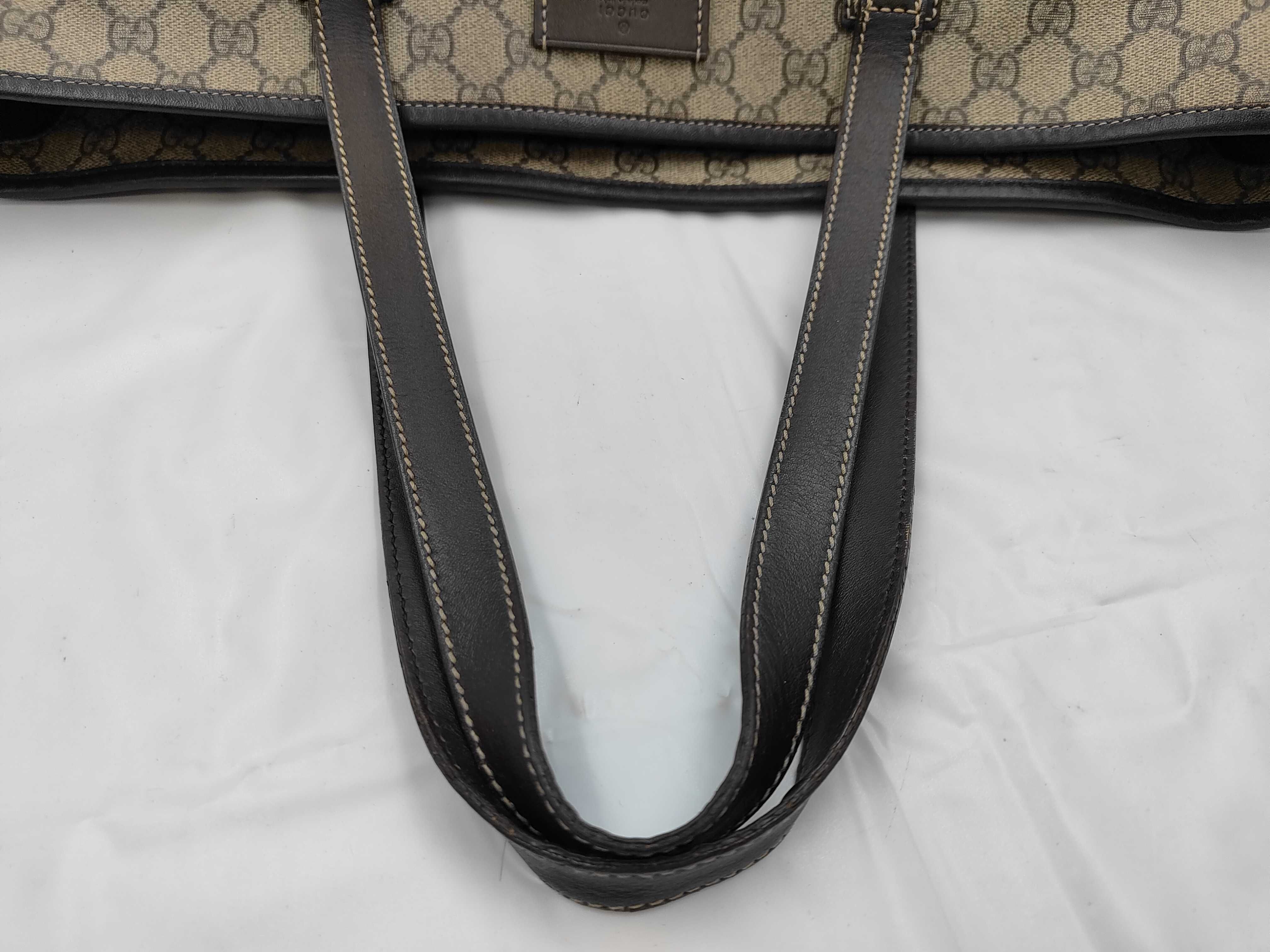 GG Supreme Tote Bag — view 3