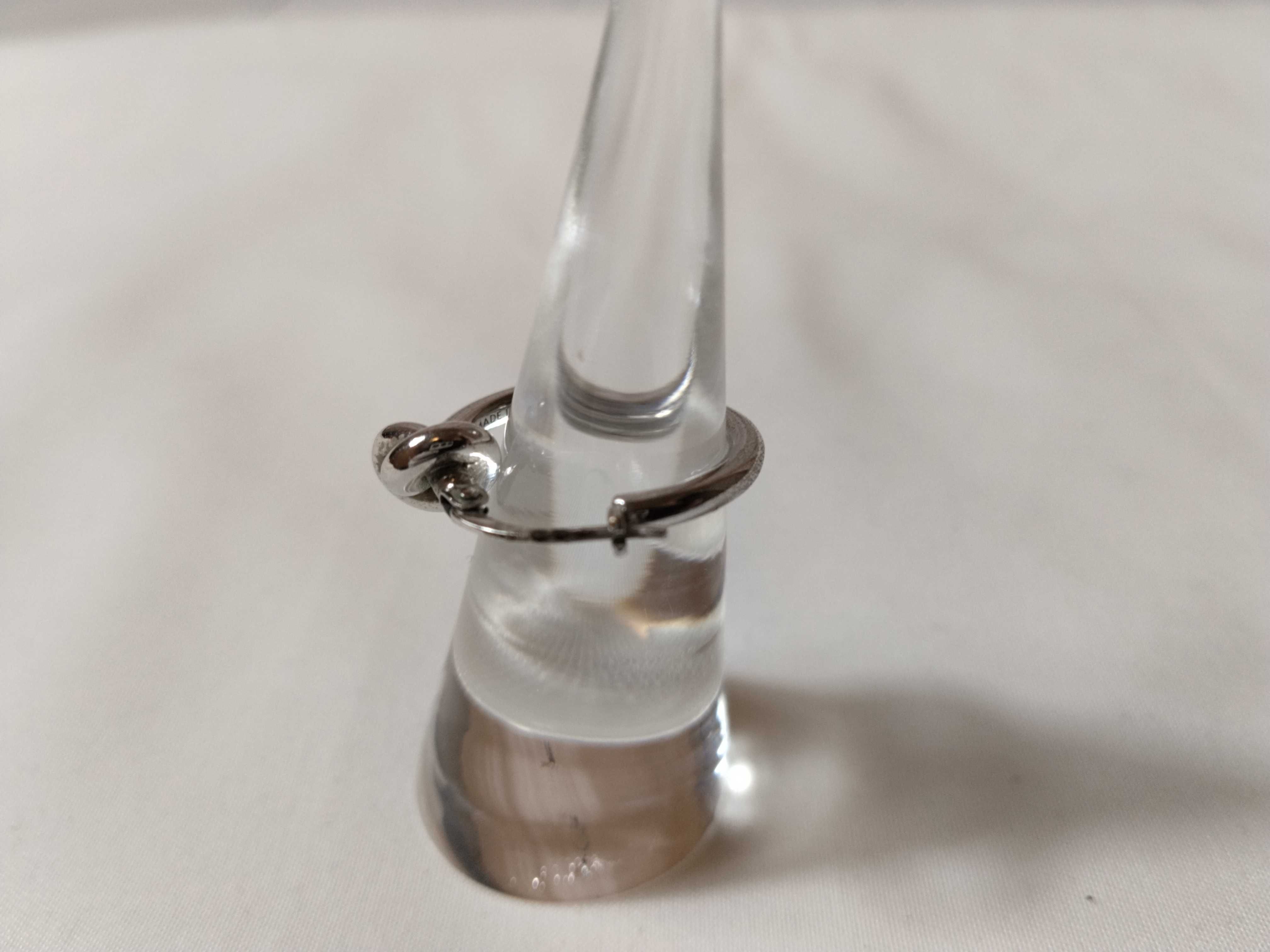 hoop earring (single) ring — view 2