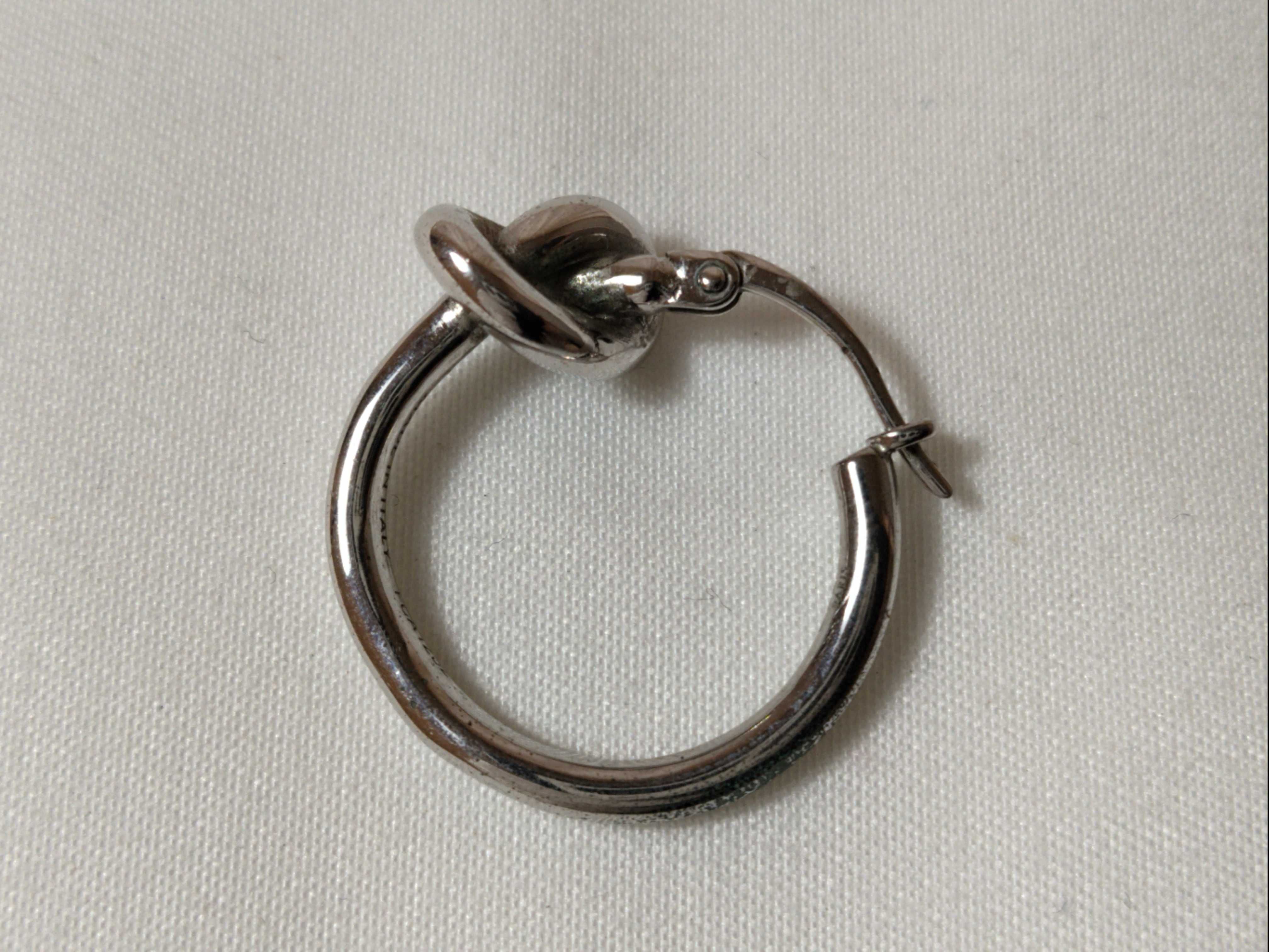 hoop earring (single) ring — view 6
