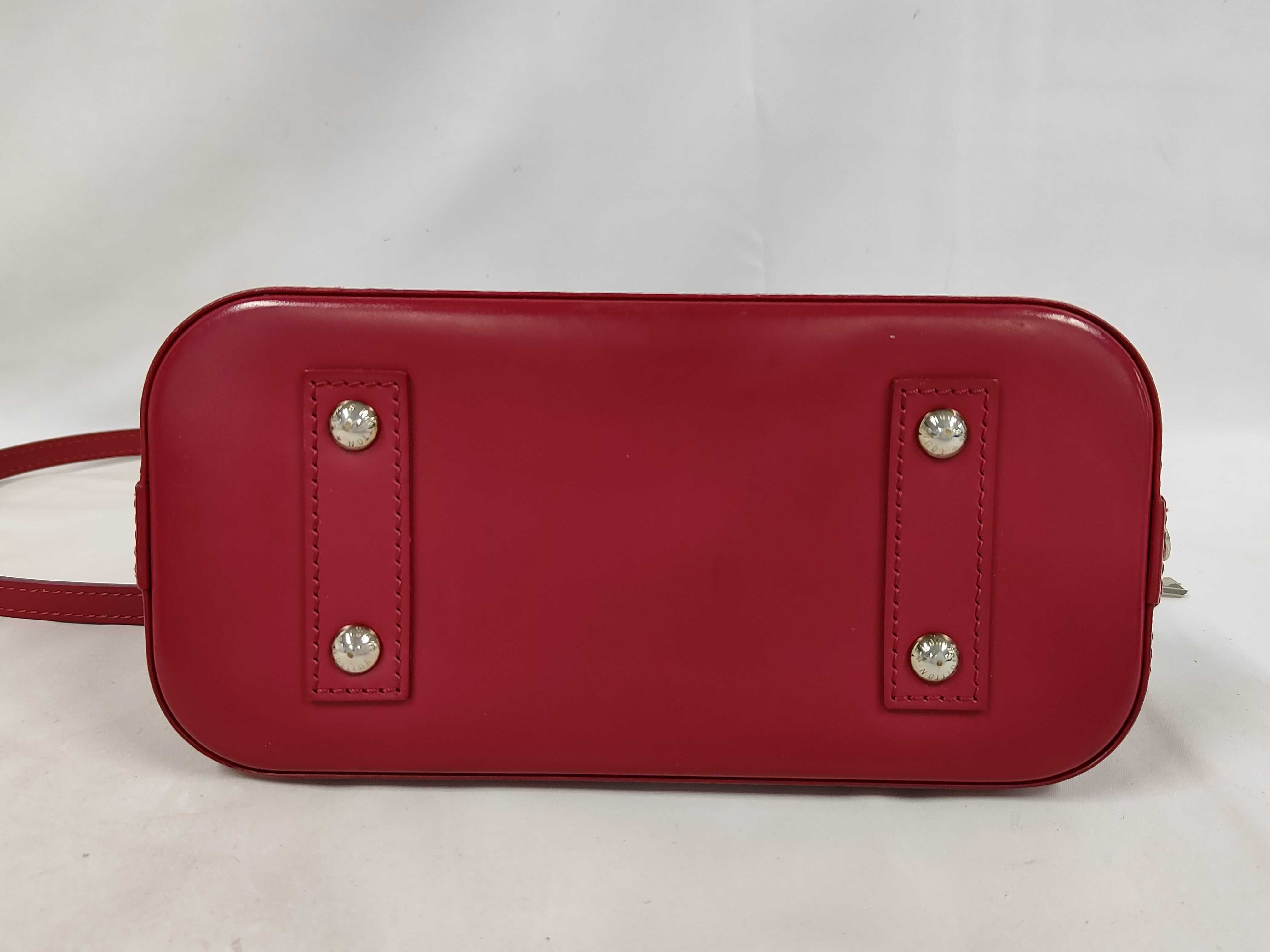 Epi Alma BB Handbag (2-way) — view 4