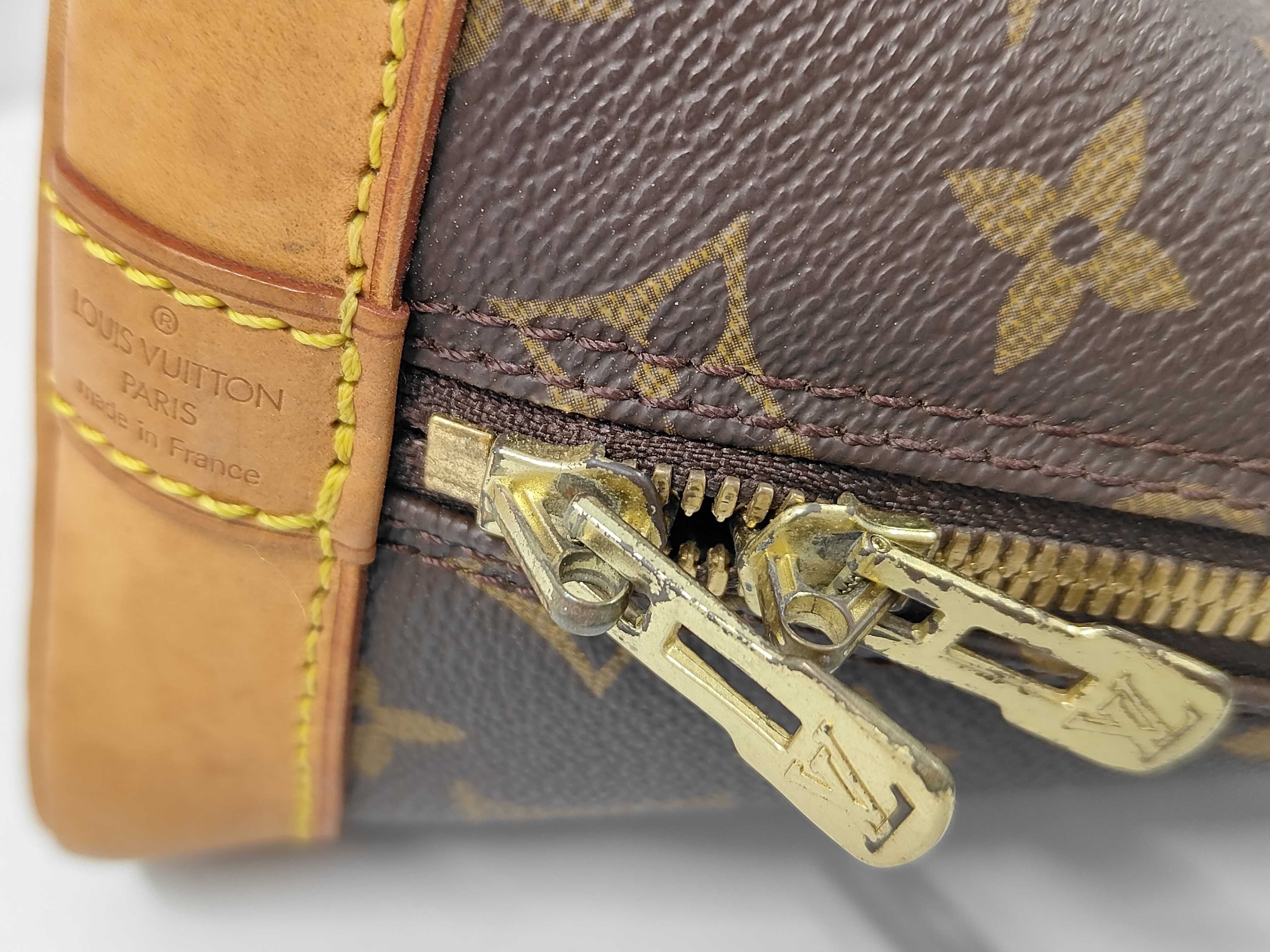 Monogram Alma AR0999 Boston Bag — view 9