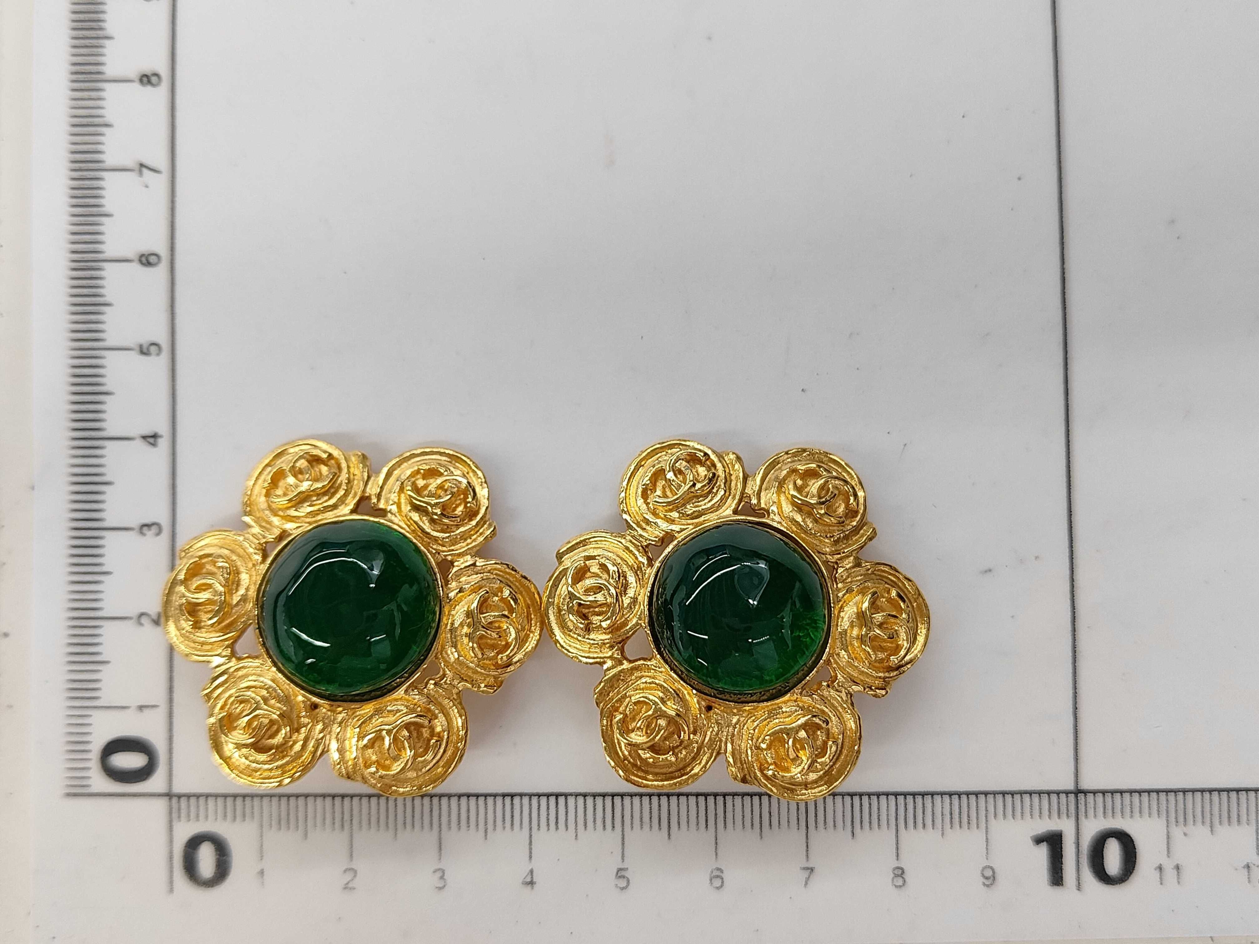 94P Flower Coco Mark Colored Stone Earrings — view 6