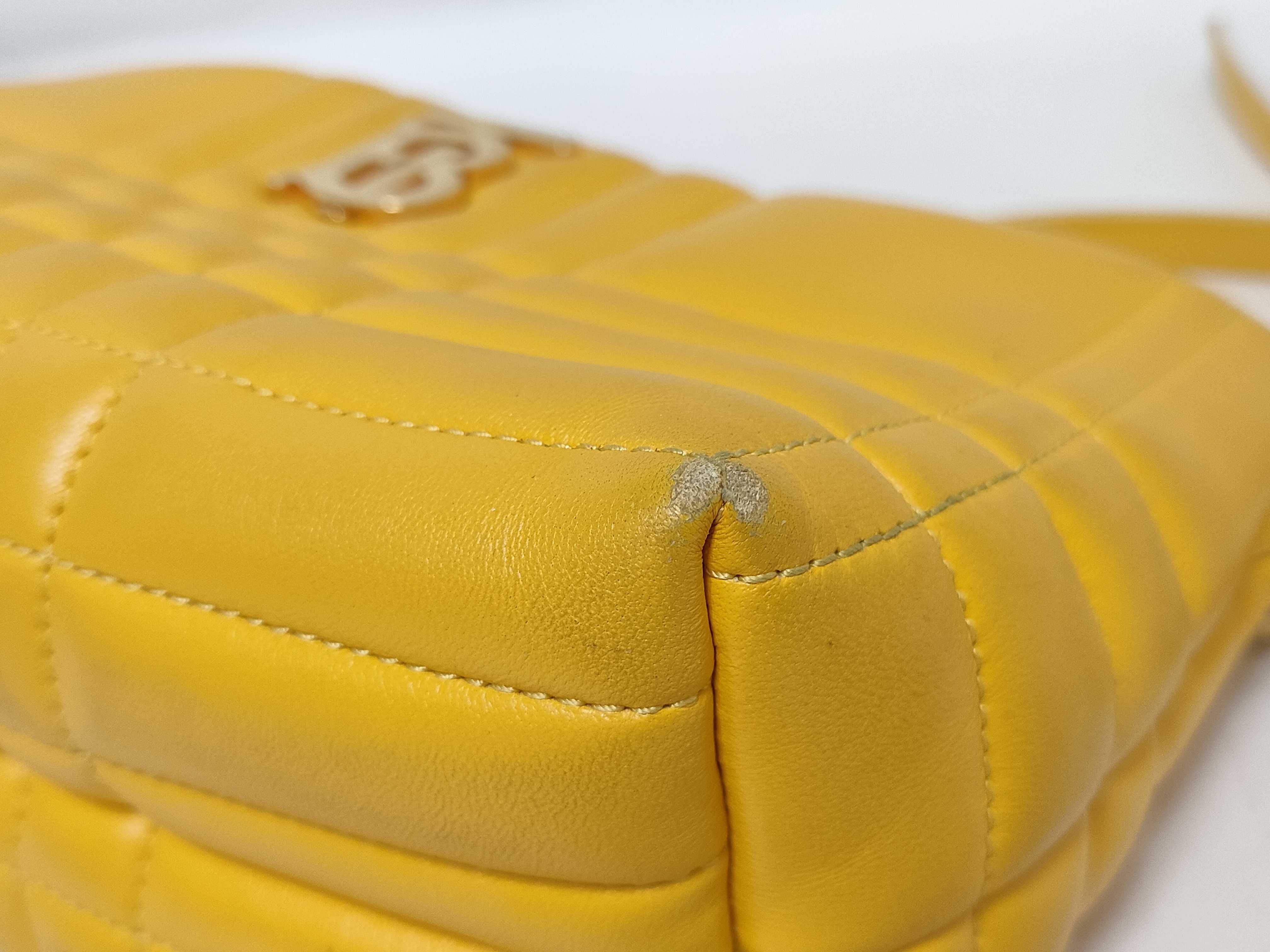 Laura Shoulder Bag, Quilted, TB Logo Shoulder Bag — view 6