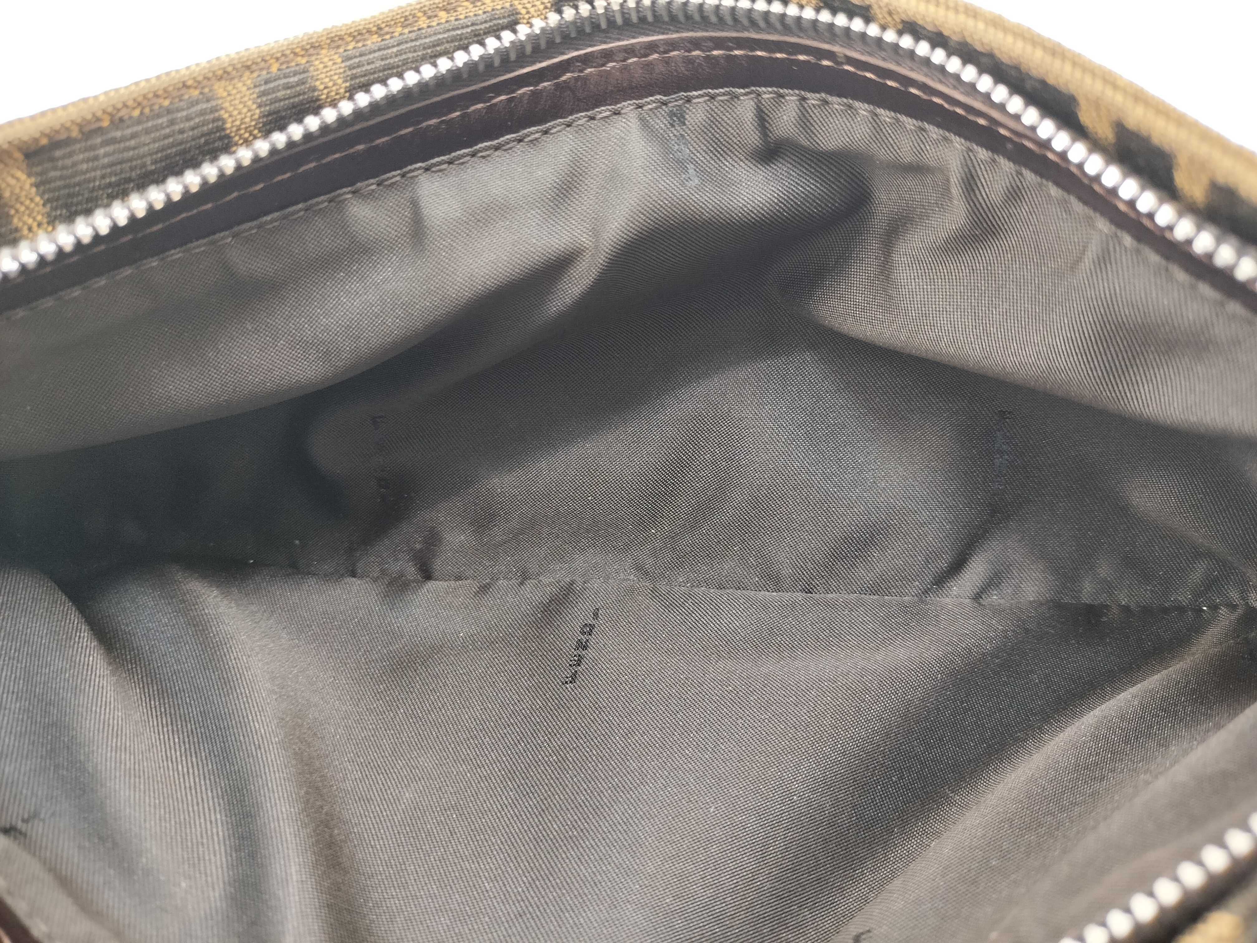 Zucca pattern Fendi shoulder bag — view 15