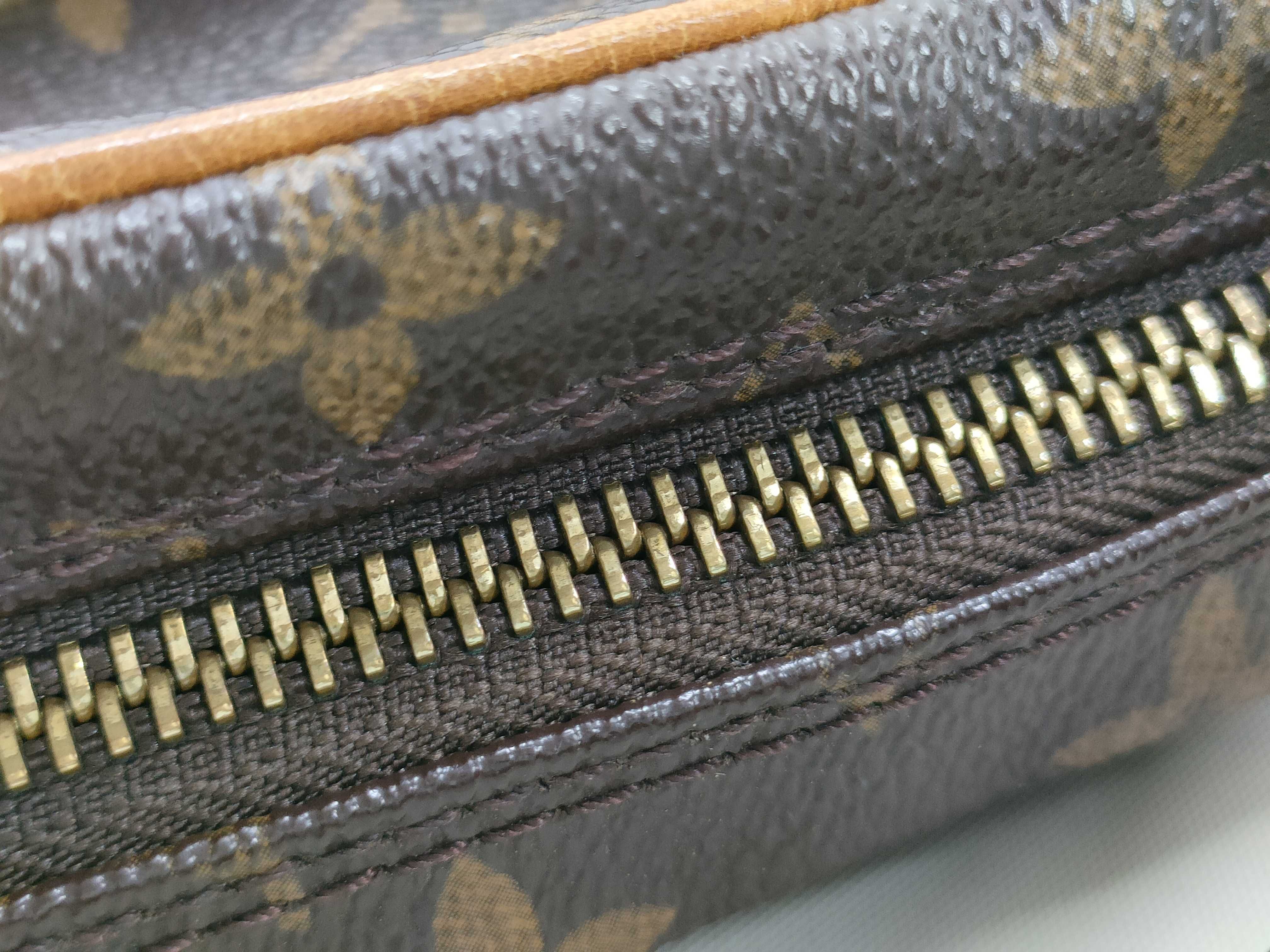 Monogram Amazon Shoulder Bag Brown M45236 TH0011 Shoulder Bag — view 8