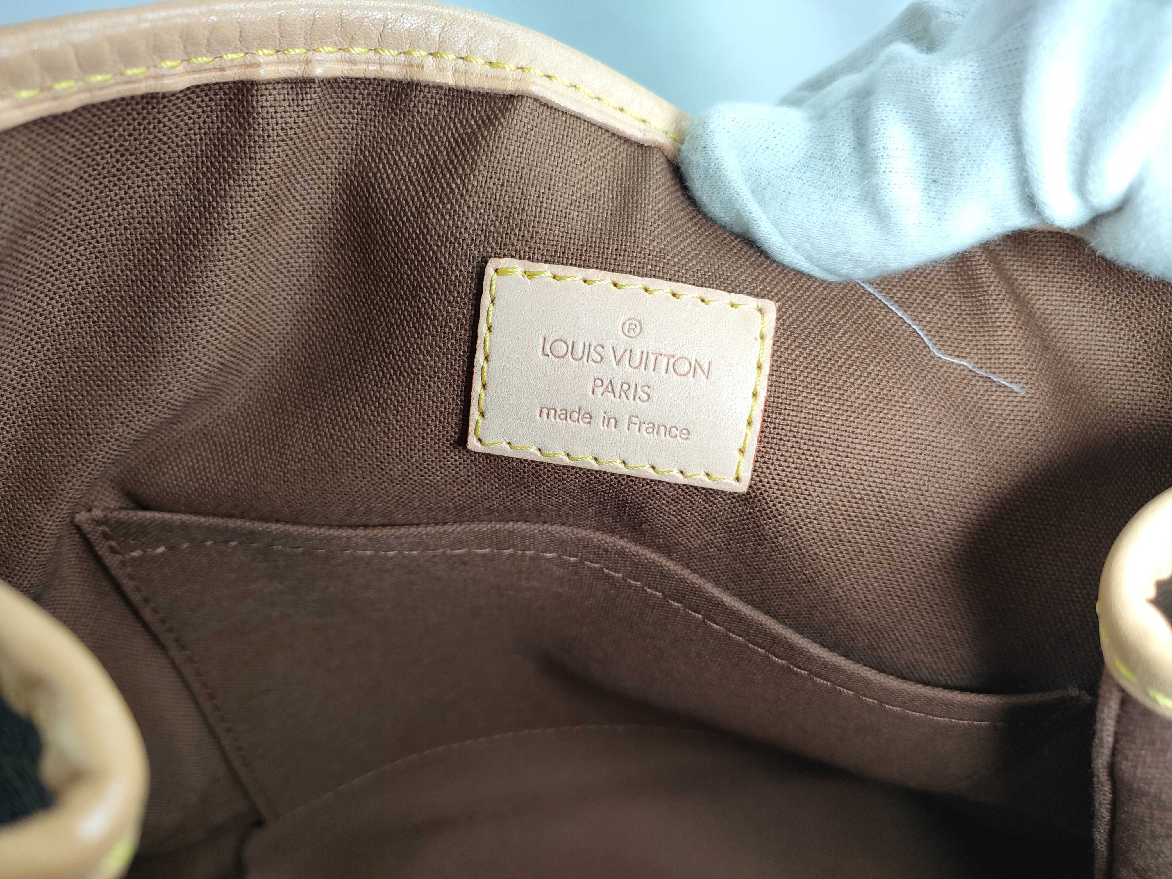 Monogram Louis Vuitton Monogram Handbag Batignolles M51156 Handbag — view 11