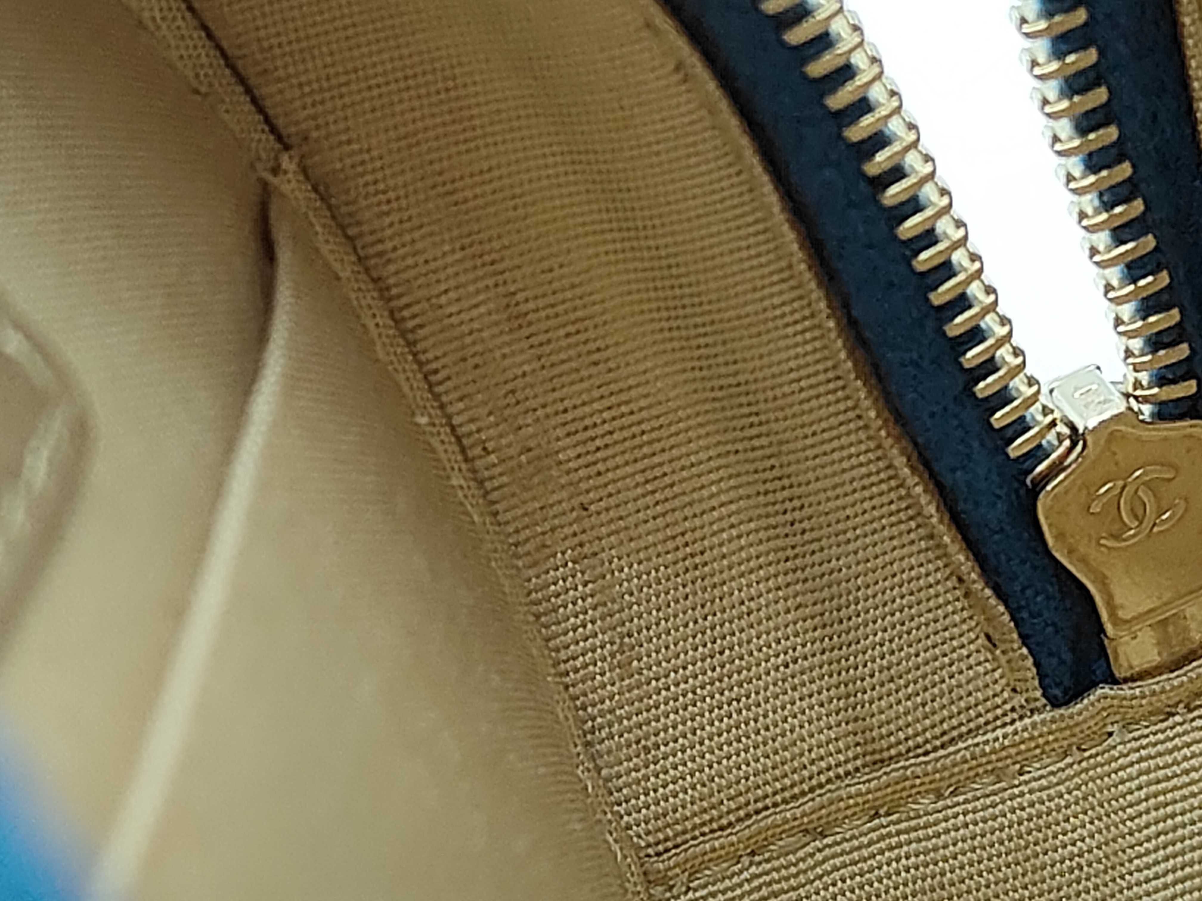 Chain Bag Shoulder Bag — view 14