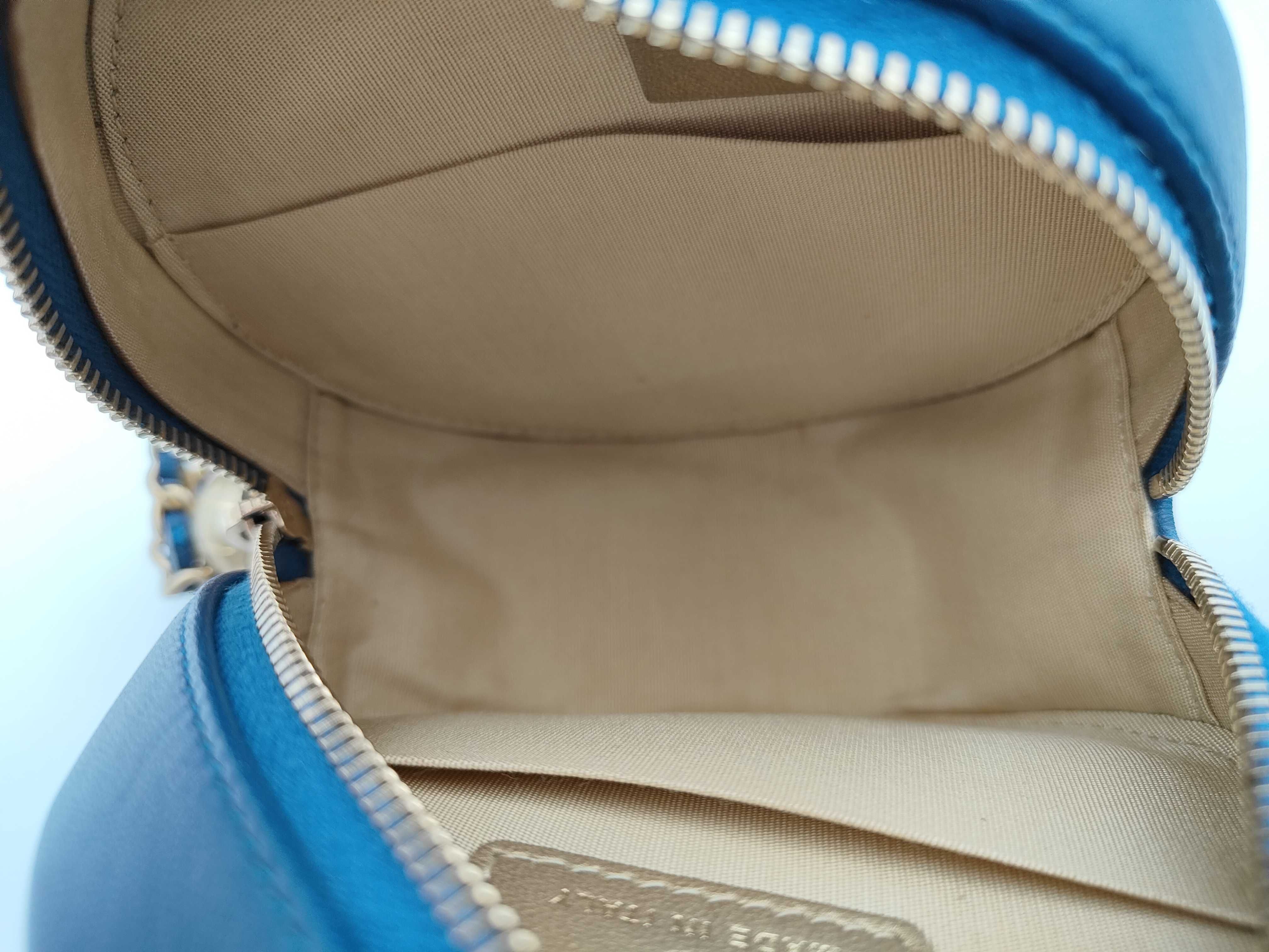 Chain Bag Shoulder Bag — view 10