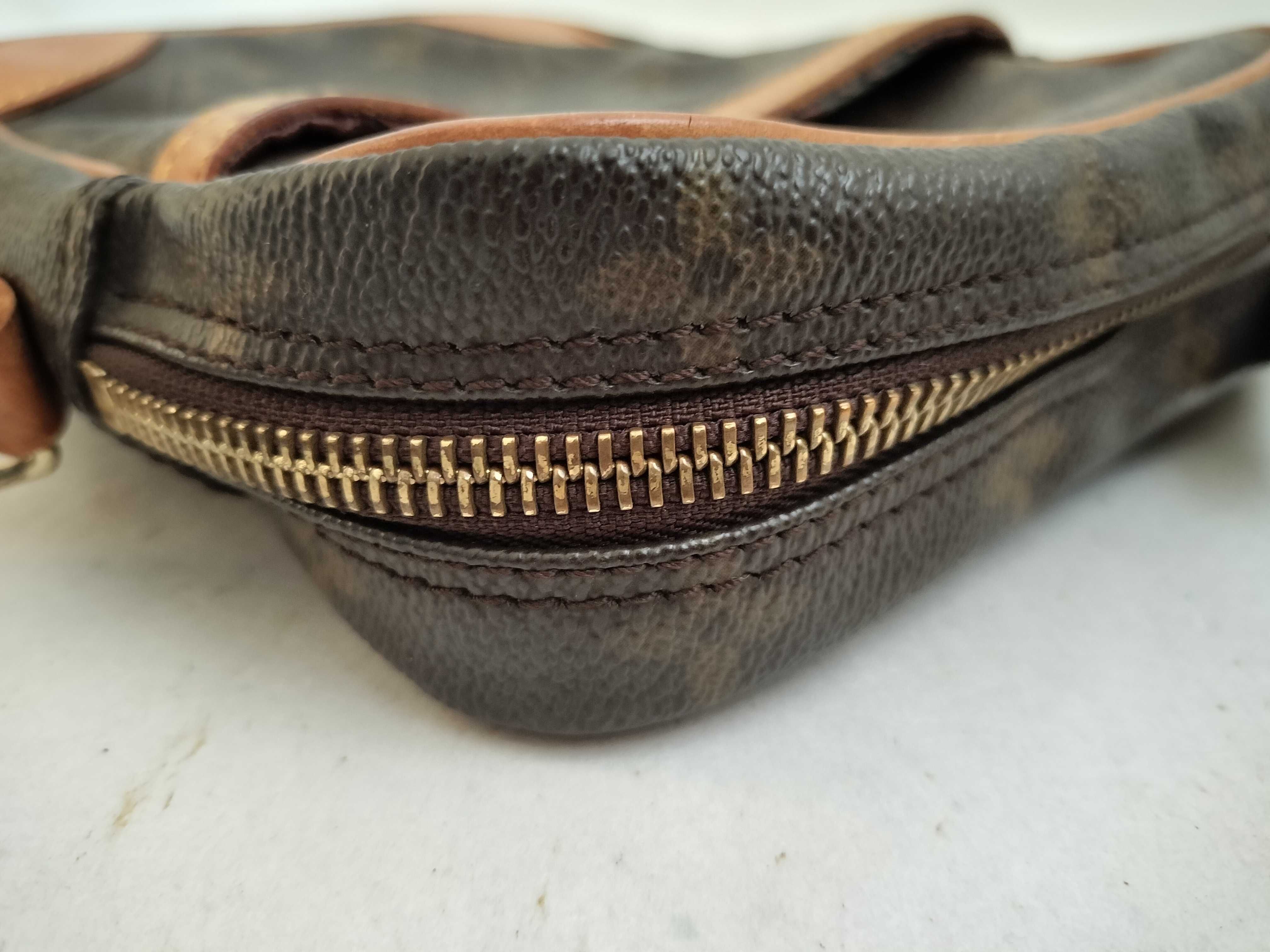 Monogram Louis Vuitton Danube Shoulder Bag (VO8785) Shoulder Bag — view 6