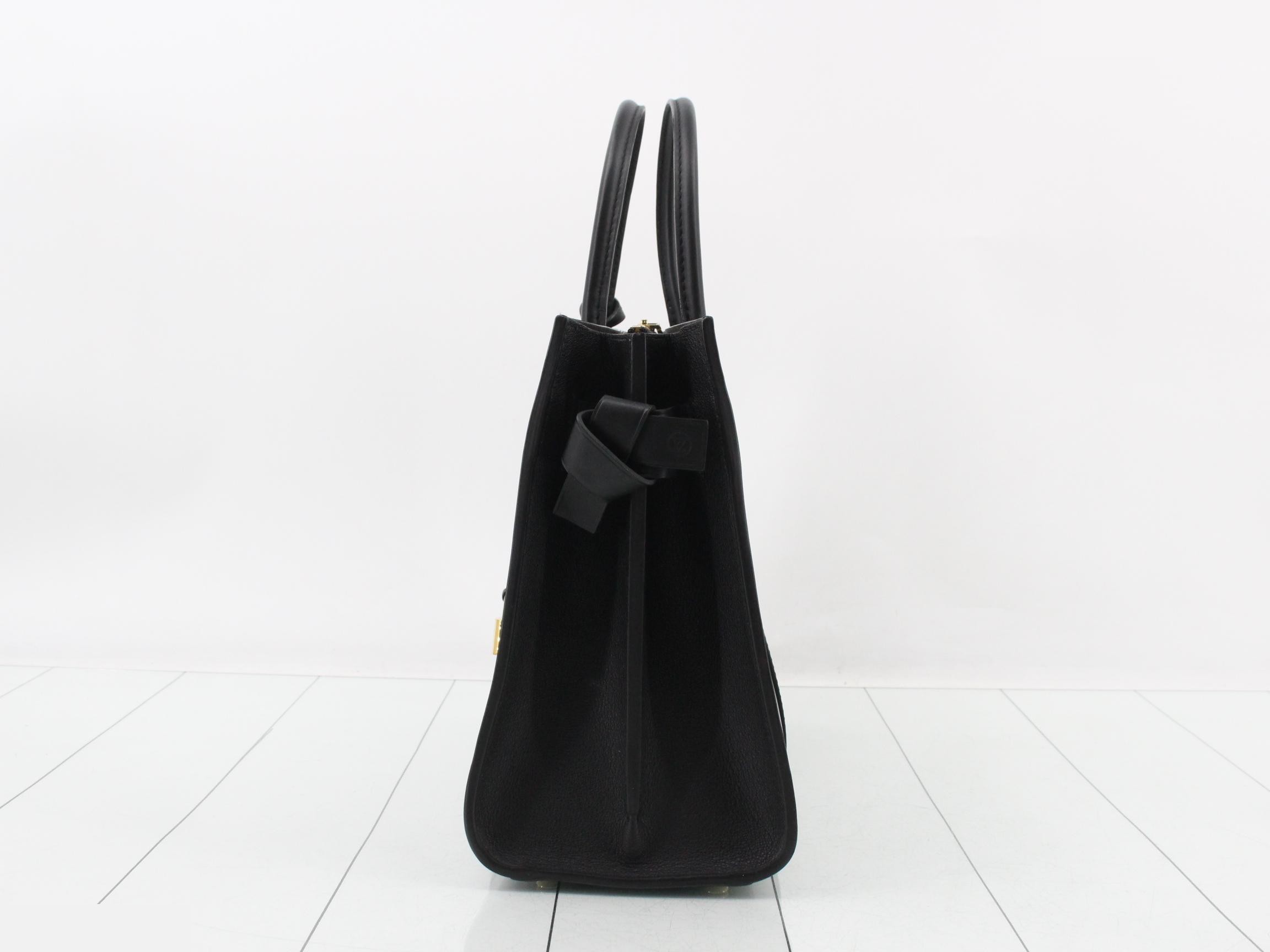 Very Tote GM Noir DR4107 RFID (Includes dust bag, strap, and key) — view 3