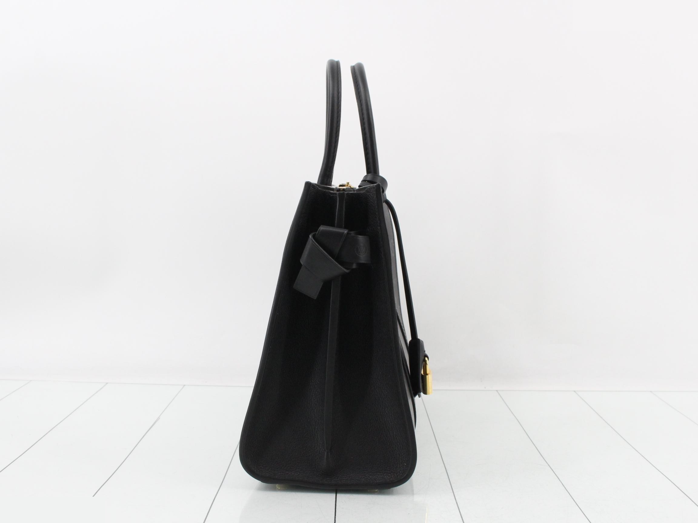 Very Tote GM Noir DR4107 RFID (Includes dust bag, strap, and key) — view 4
