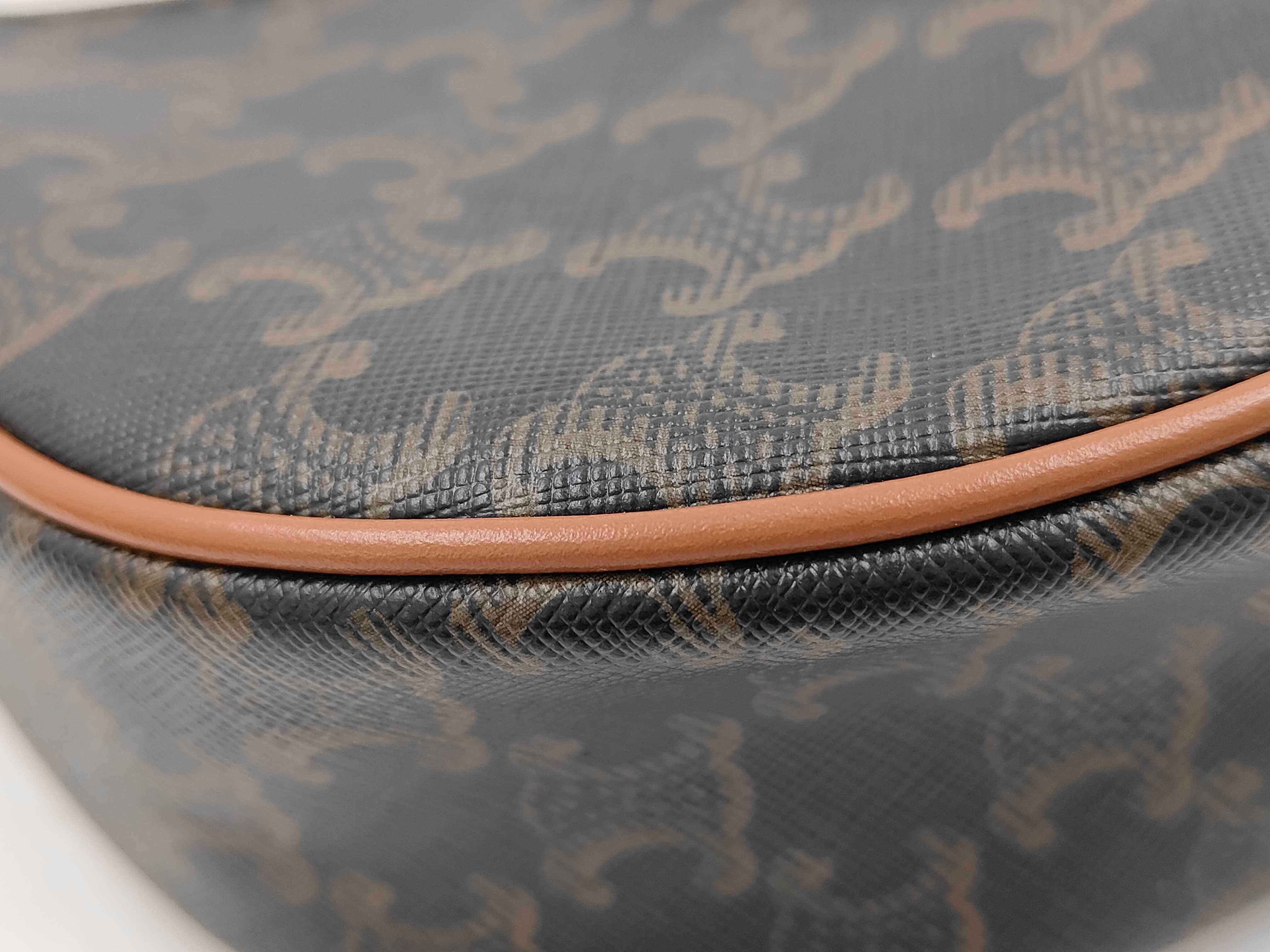 AVA Triomphe Medium Shoulder Bag — view 6