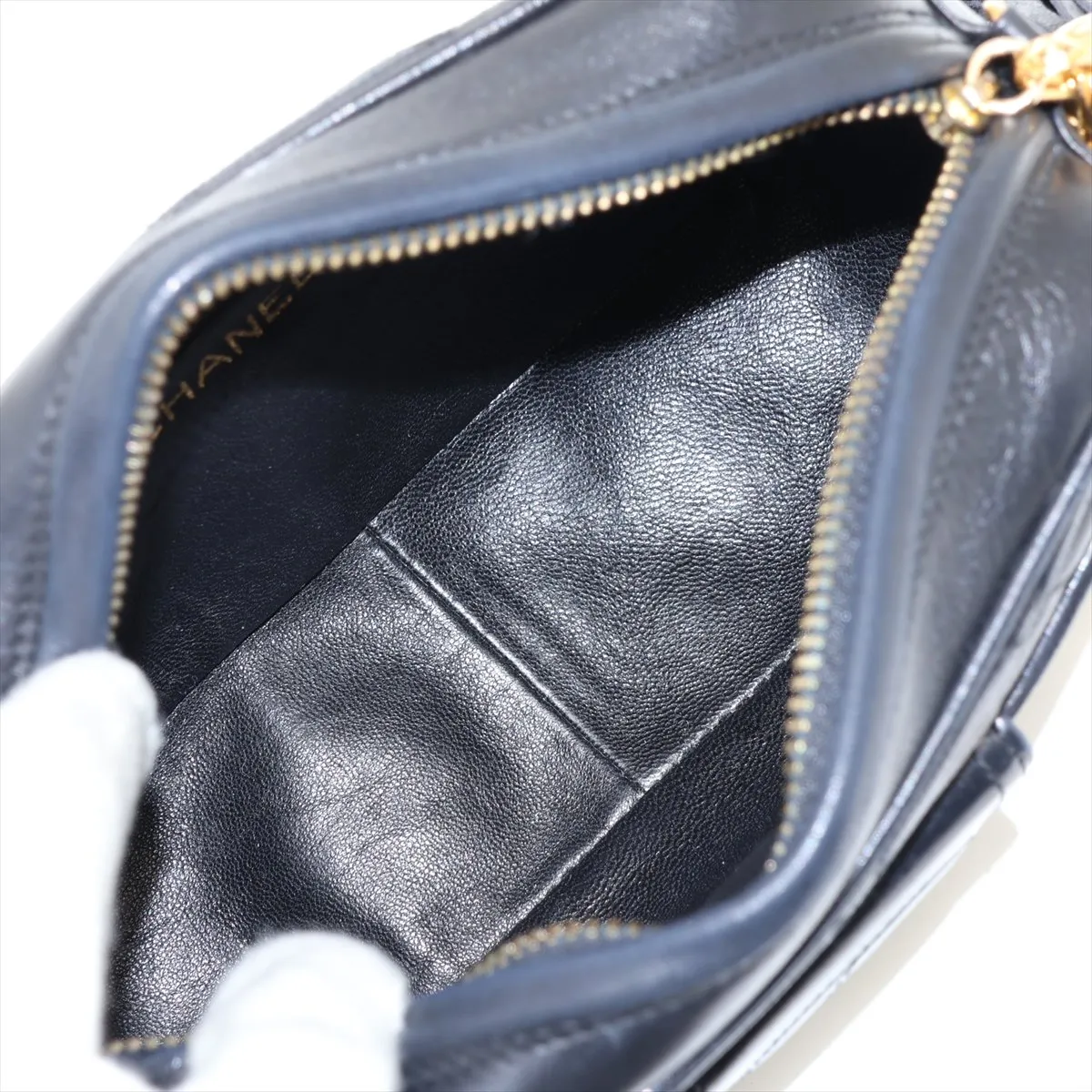 Matelassé Lambskin Chain Shoulder Bag with Fringe, Black with Gold Hardware, Item No. 1850399 — view 6