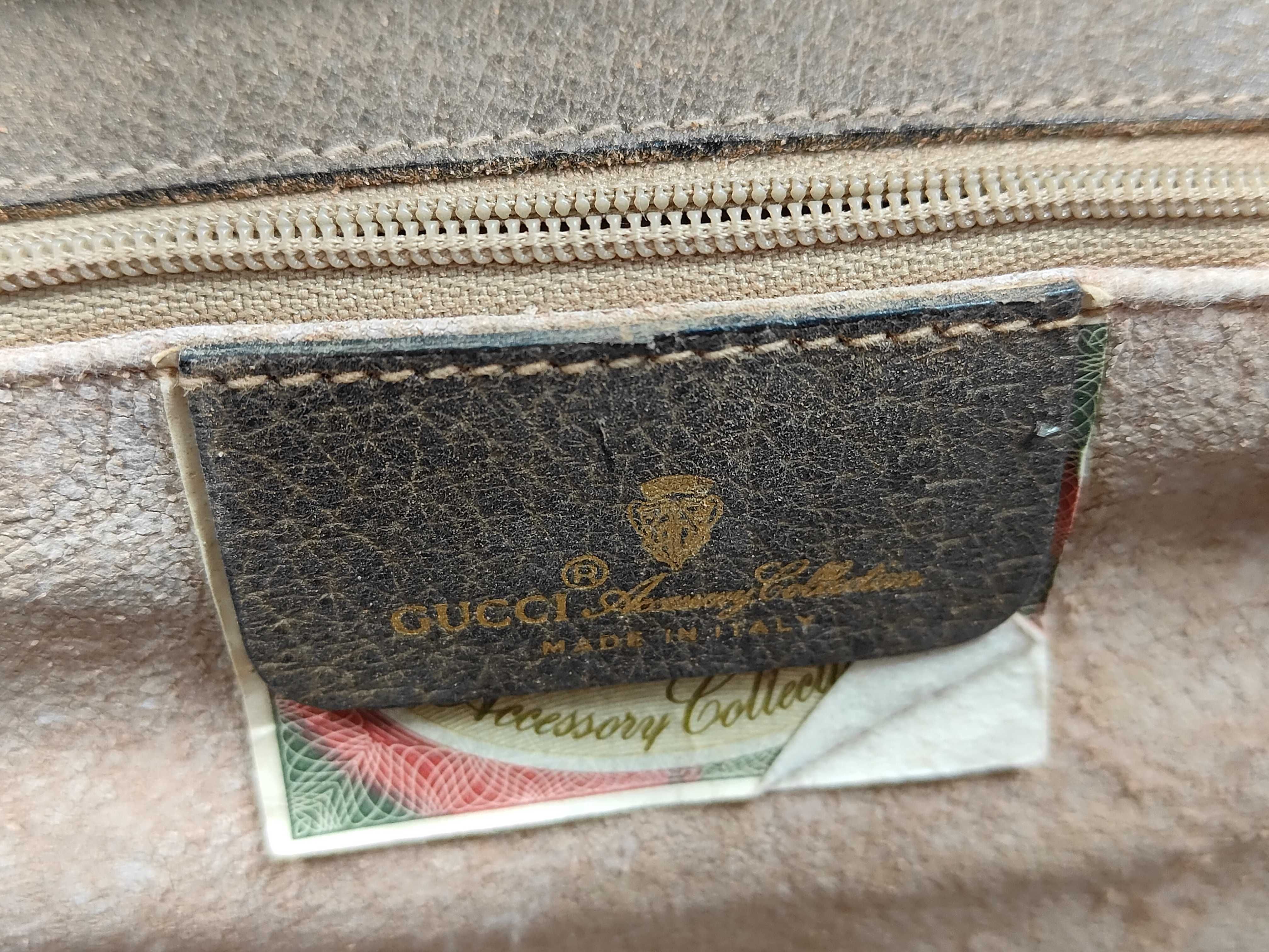 Old Gucci GG Monogram Shoulder Bag — view 9