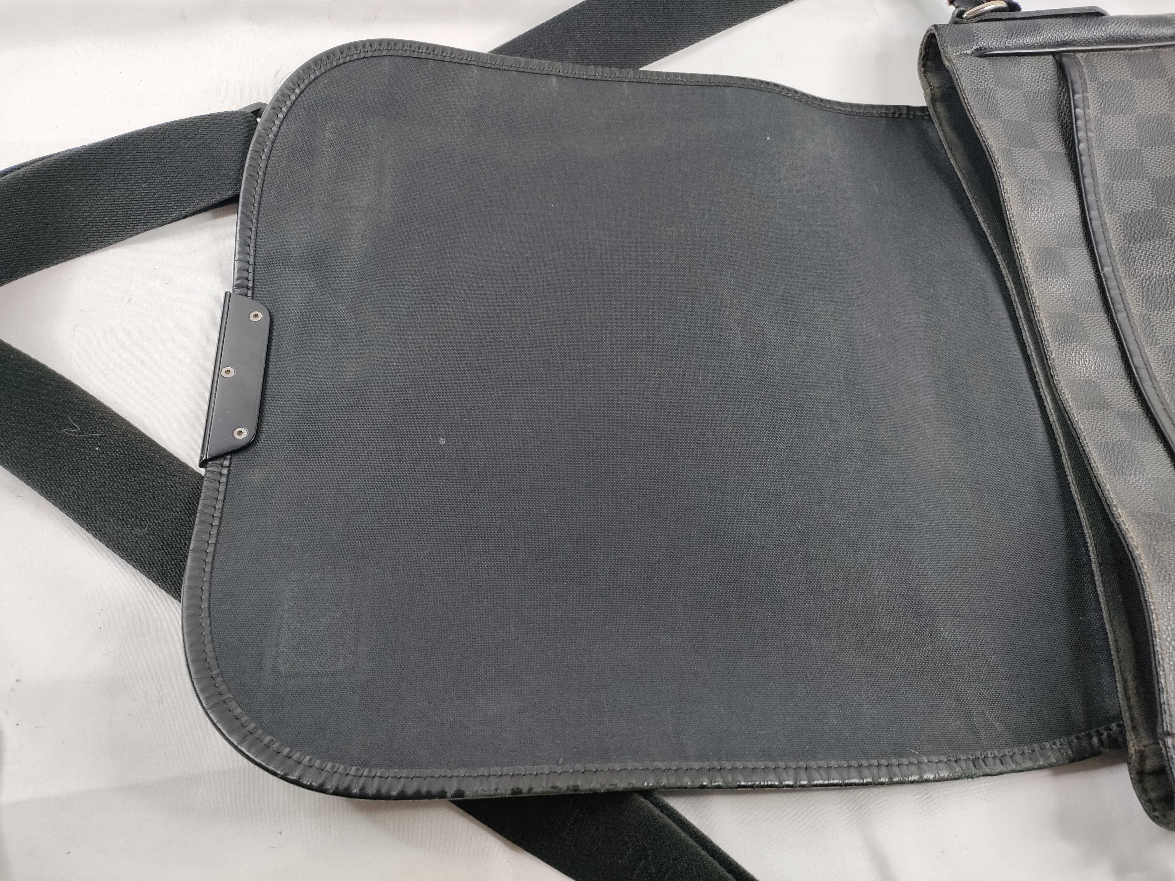 Damier Graphite ID-Damier Graphite Daniel MM N58029 SP0170 Black Shoulder Bag — view 8