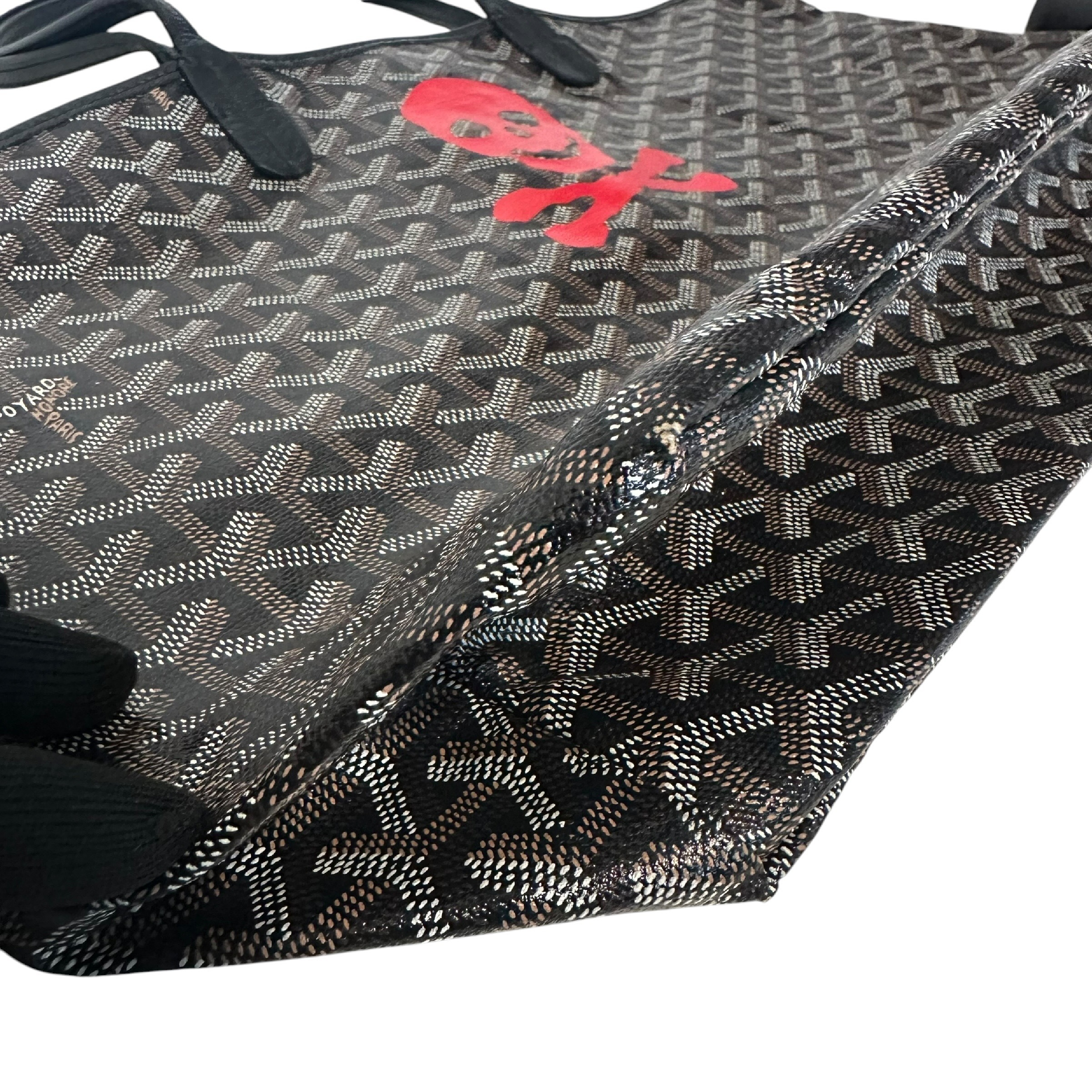 mastermind Saint Louis PM Tote Bag, Herringbone Print, Marquage, Black Tote Bag — view 8