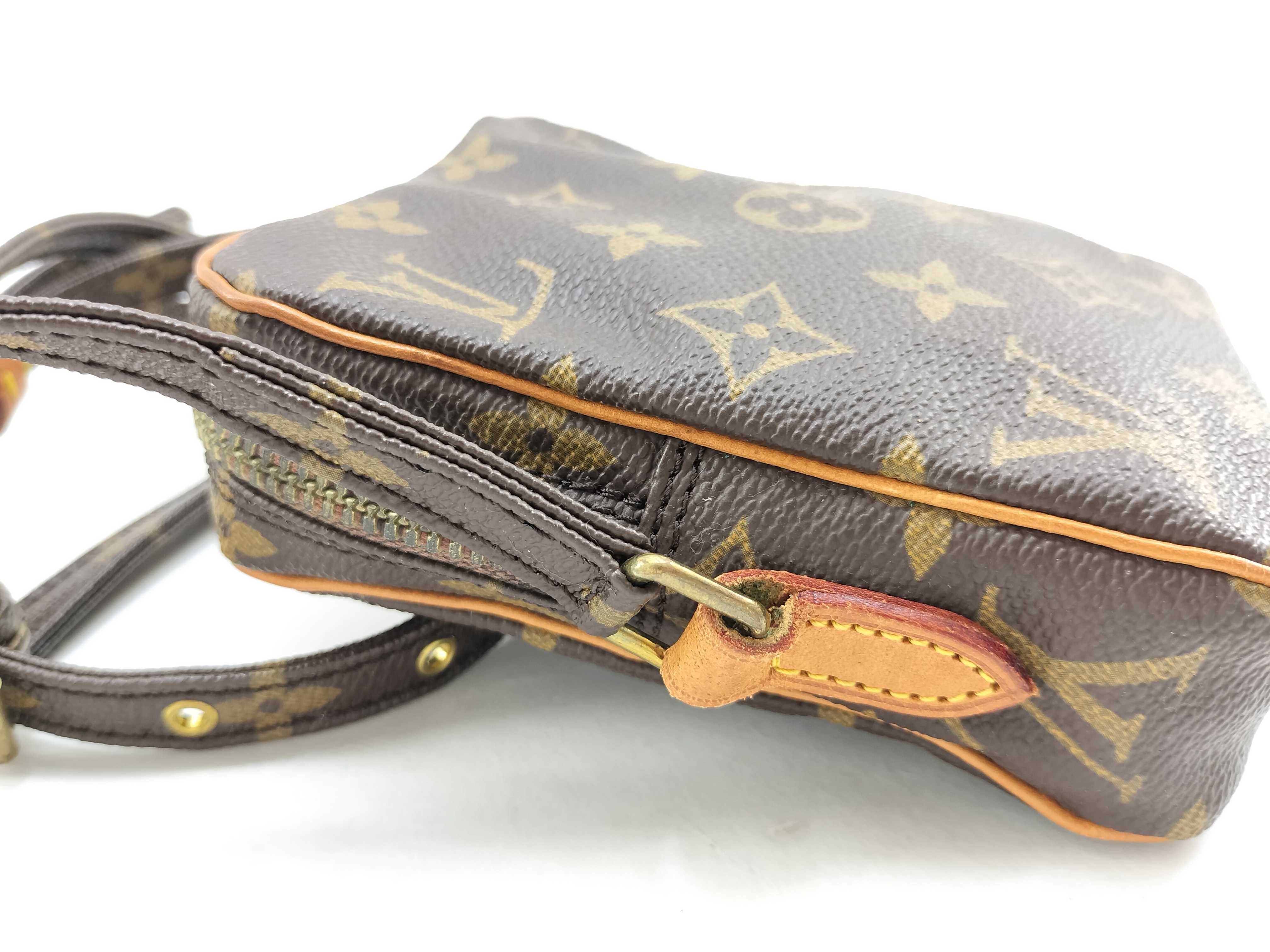Monogram LV Monogram Mini Danup M45268 Shoulder Bag — view 3
