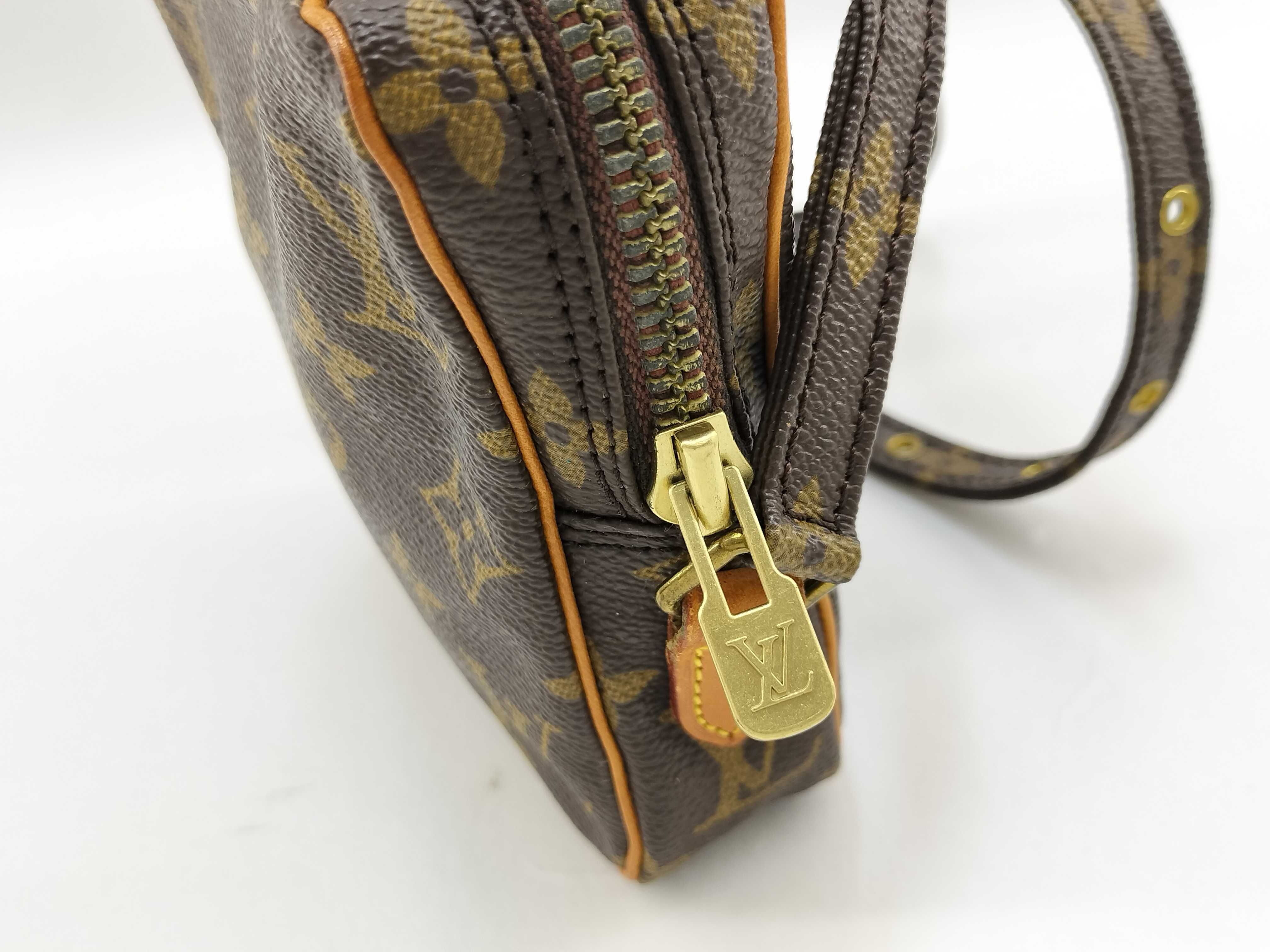 Monogram LV Monogram Mini Danup M45268 Shoulder Bag — view 9