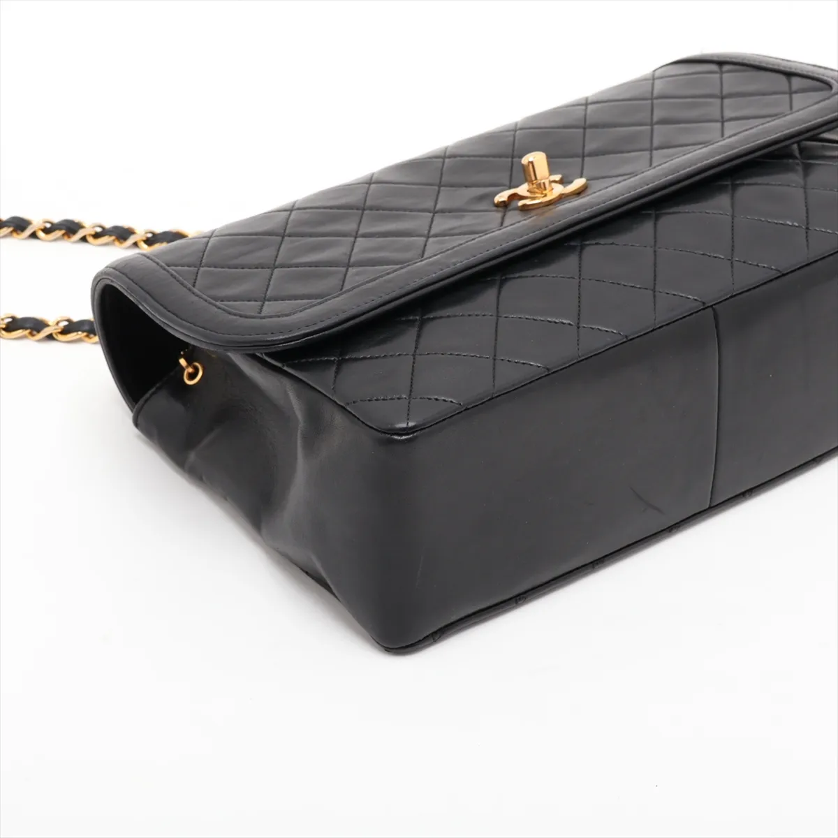 Matelassé Lambskin Single Flap Single Chain Bag, Black with Gold Hardware, Item No. 1574157 (Serial Number 1) — view 4