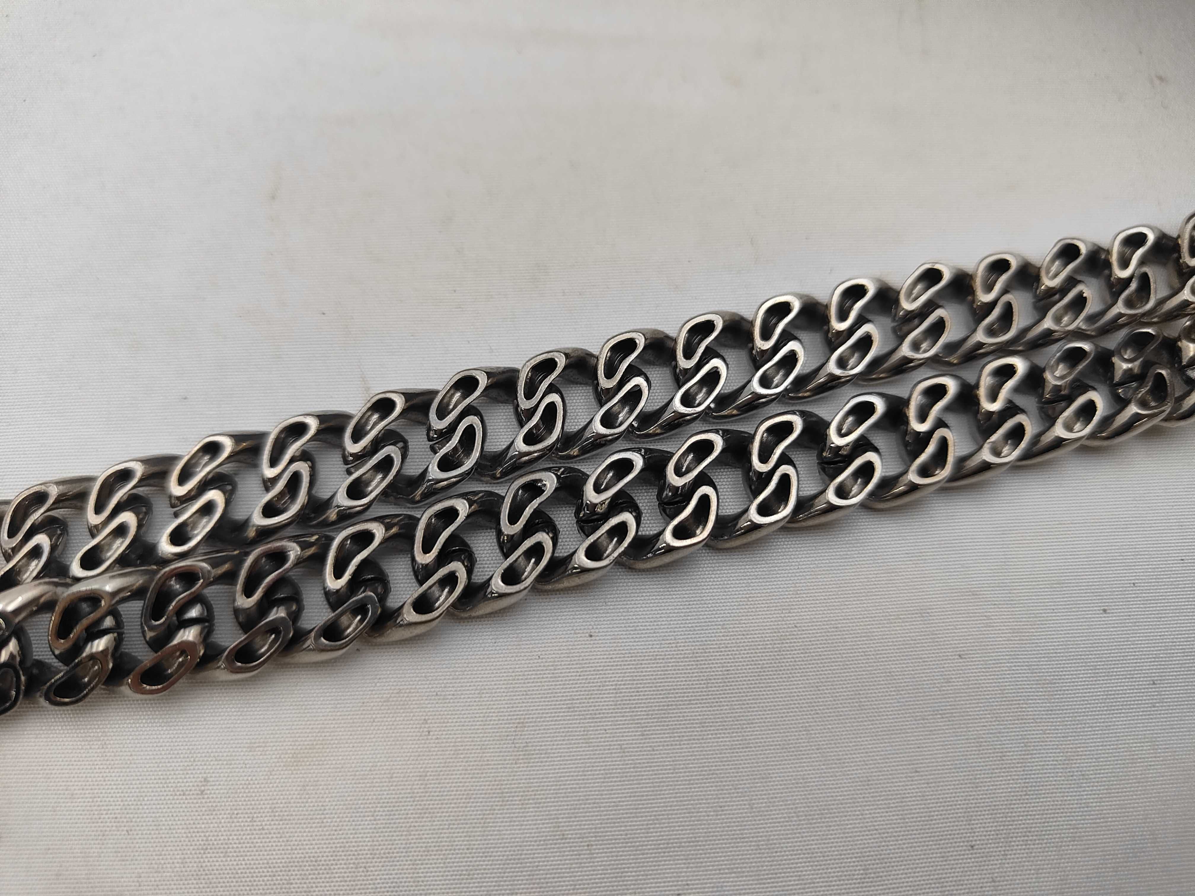 Chain Shoulder Bag — view 4