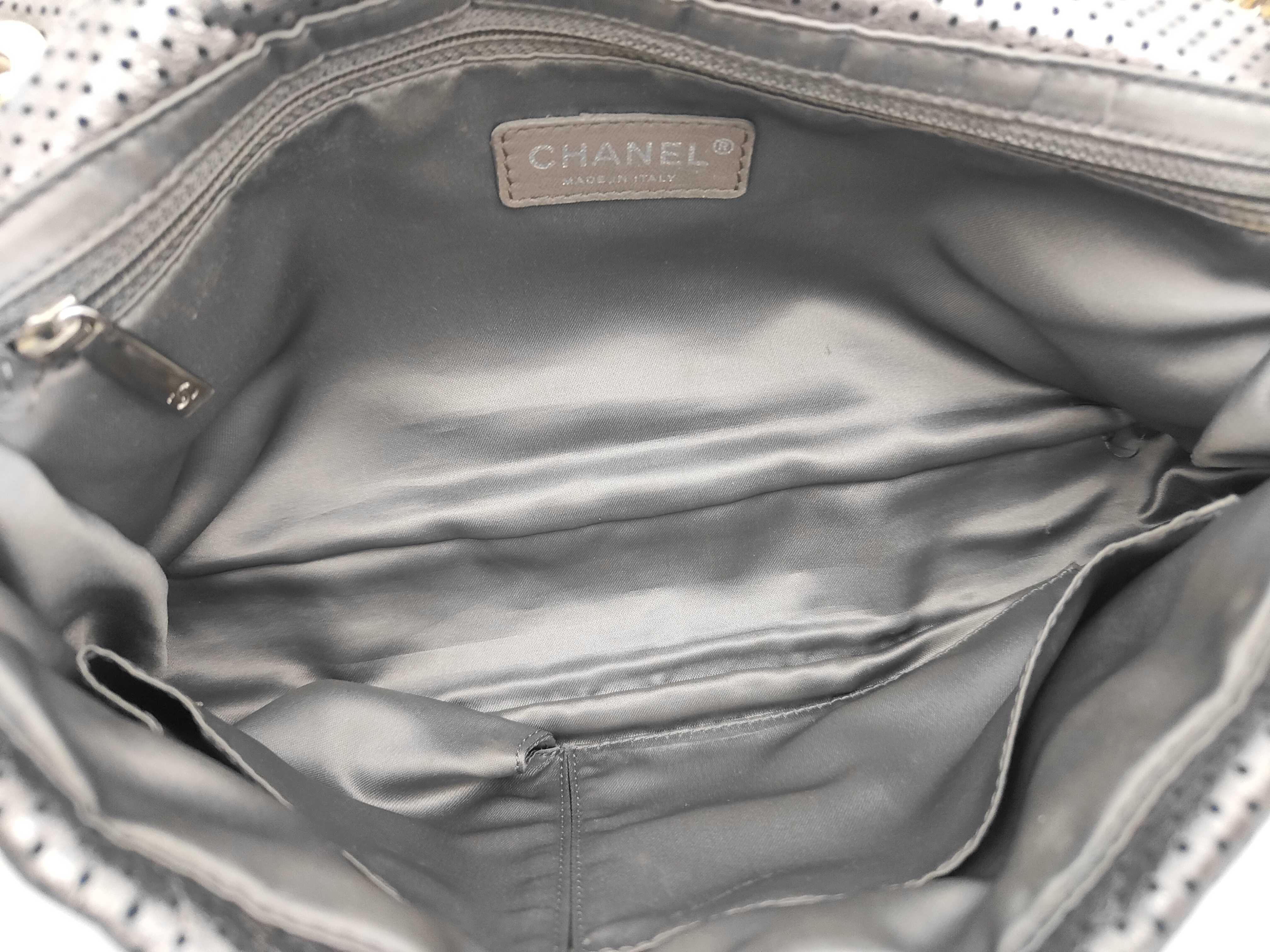 Chain Shoulder Bag — view 8