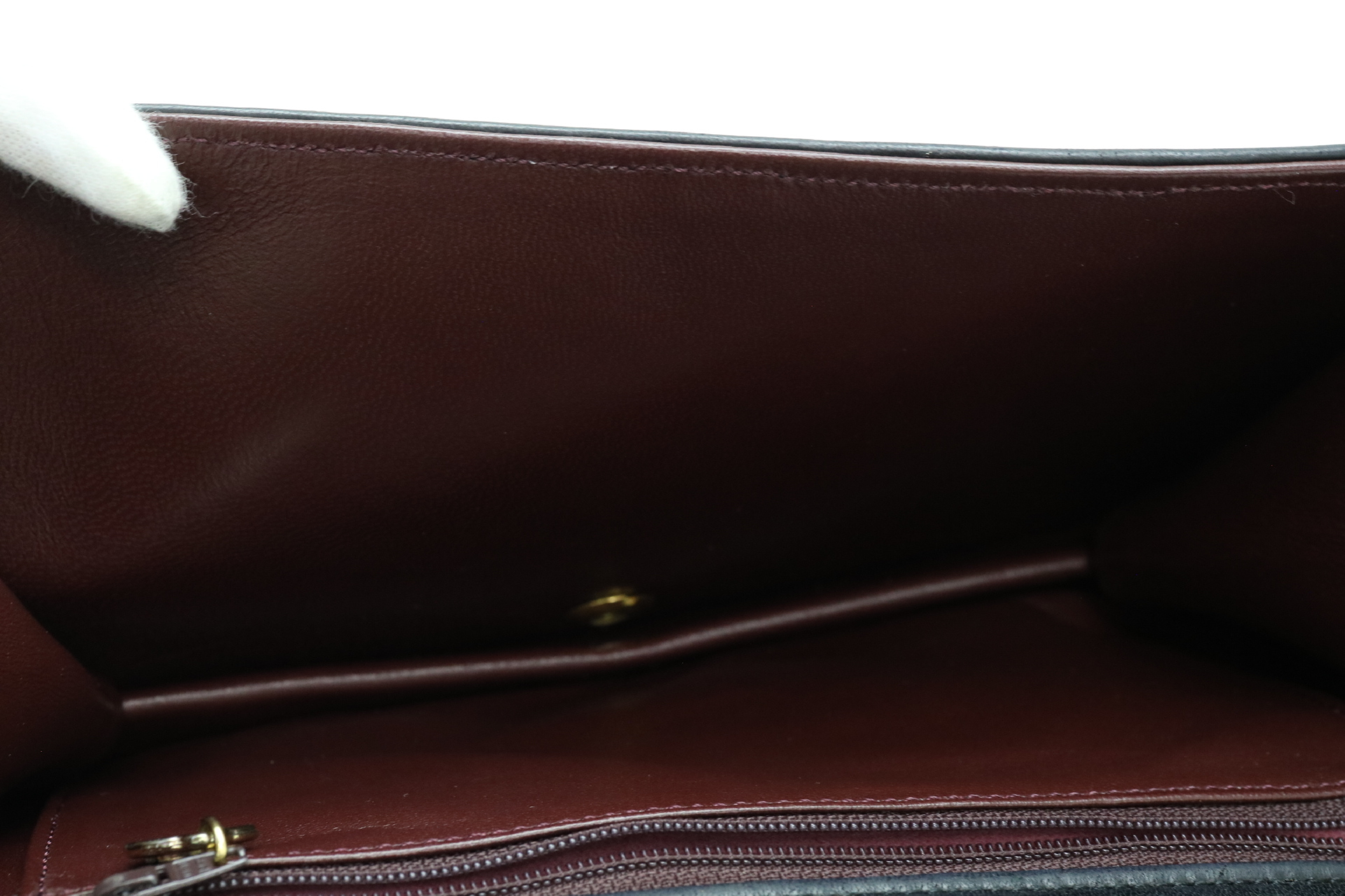 Matelassé Push-Lock Chain Shoulder Bag — view 10