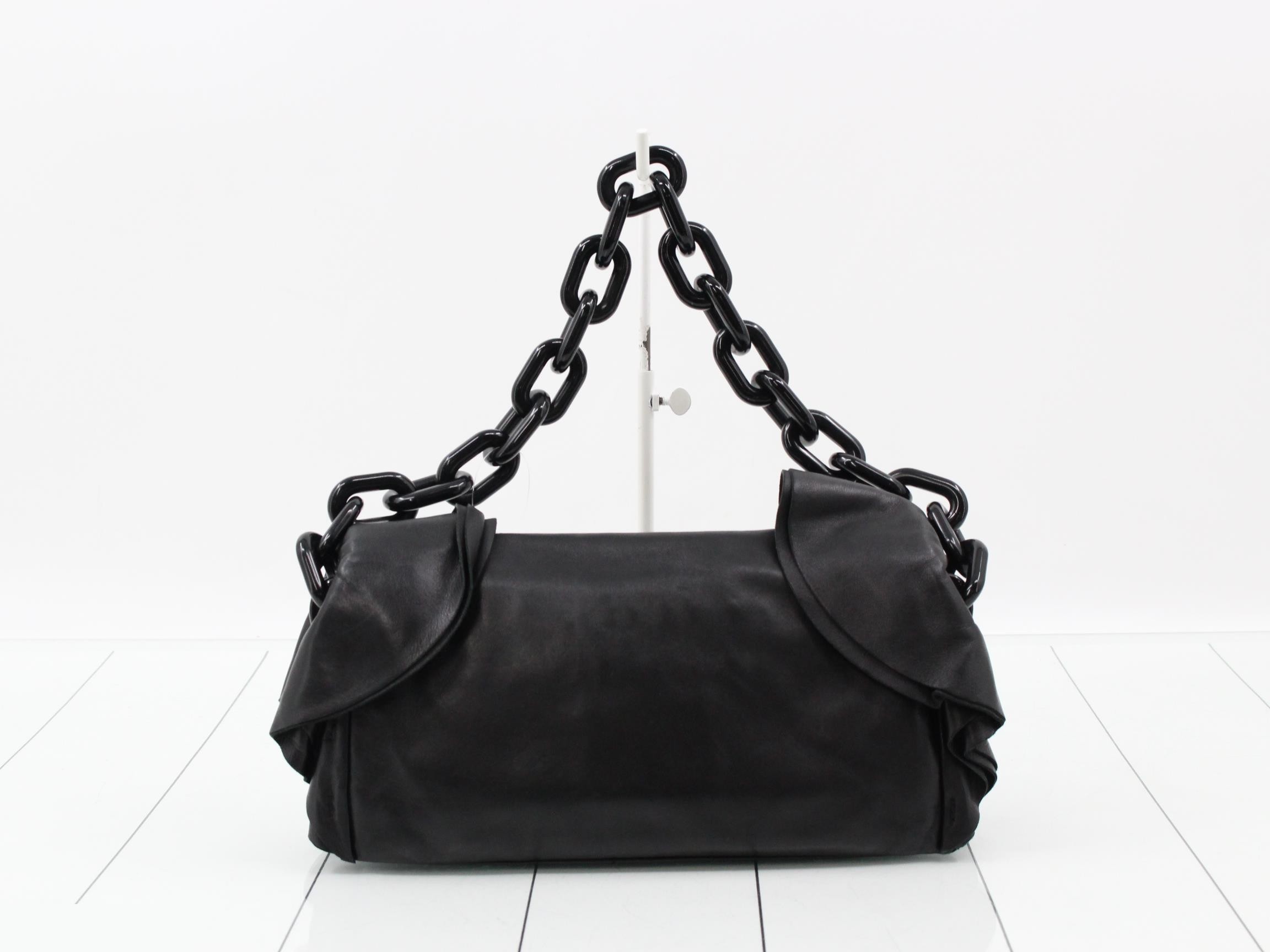 Other lines: Bags & Shoulder Bags, Leather, Chain — view 2