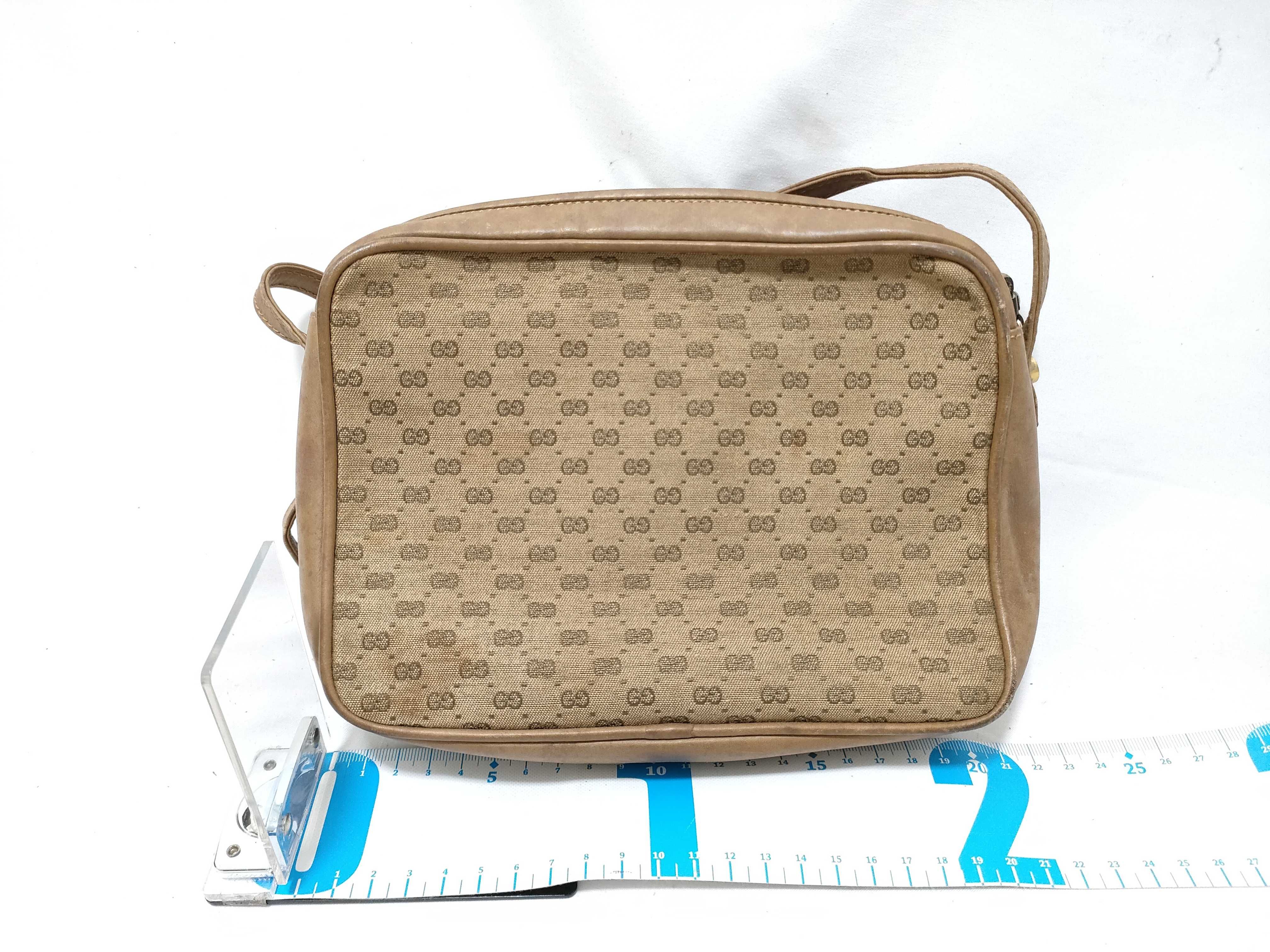 001 261 0988 Shoulder Bag — view 2