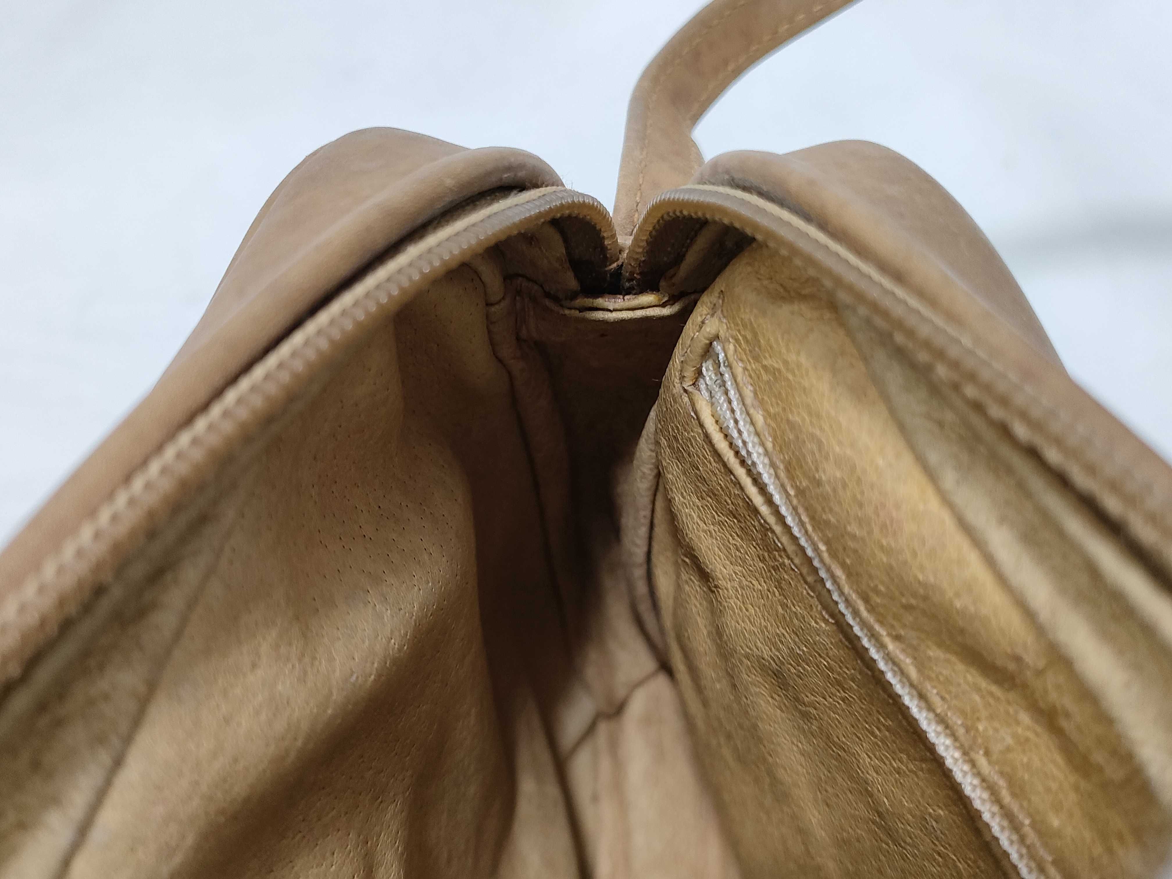 001 261 0988 Shoulder Bag — view 10