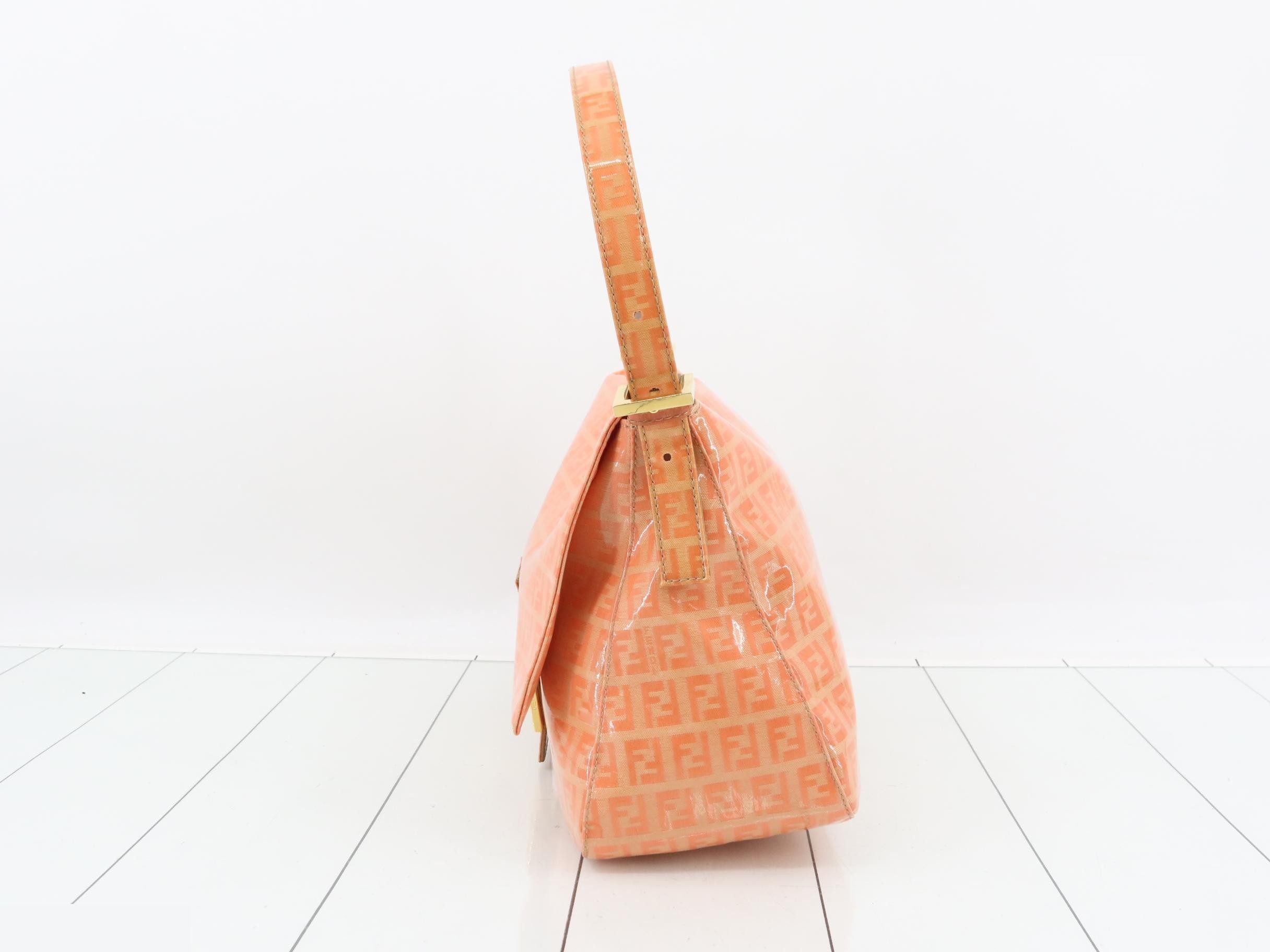 Zucchino Shoulder Bag — view 3