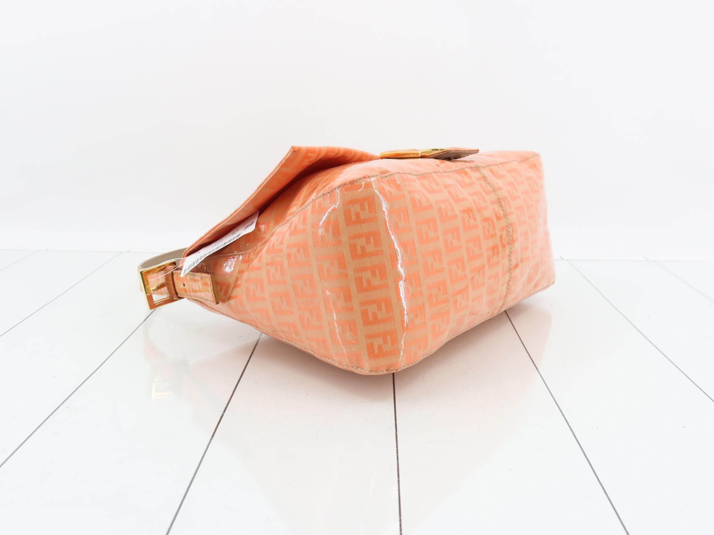 Zucchino Shoulder Bag — view 5