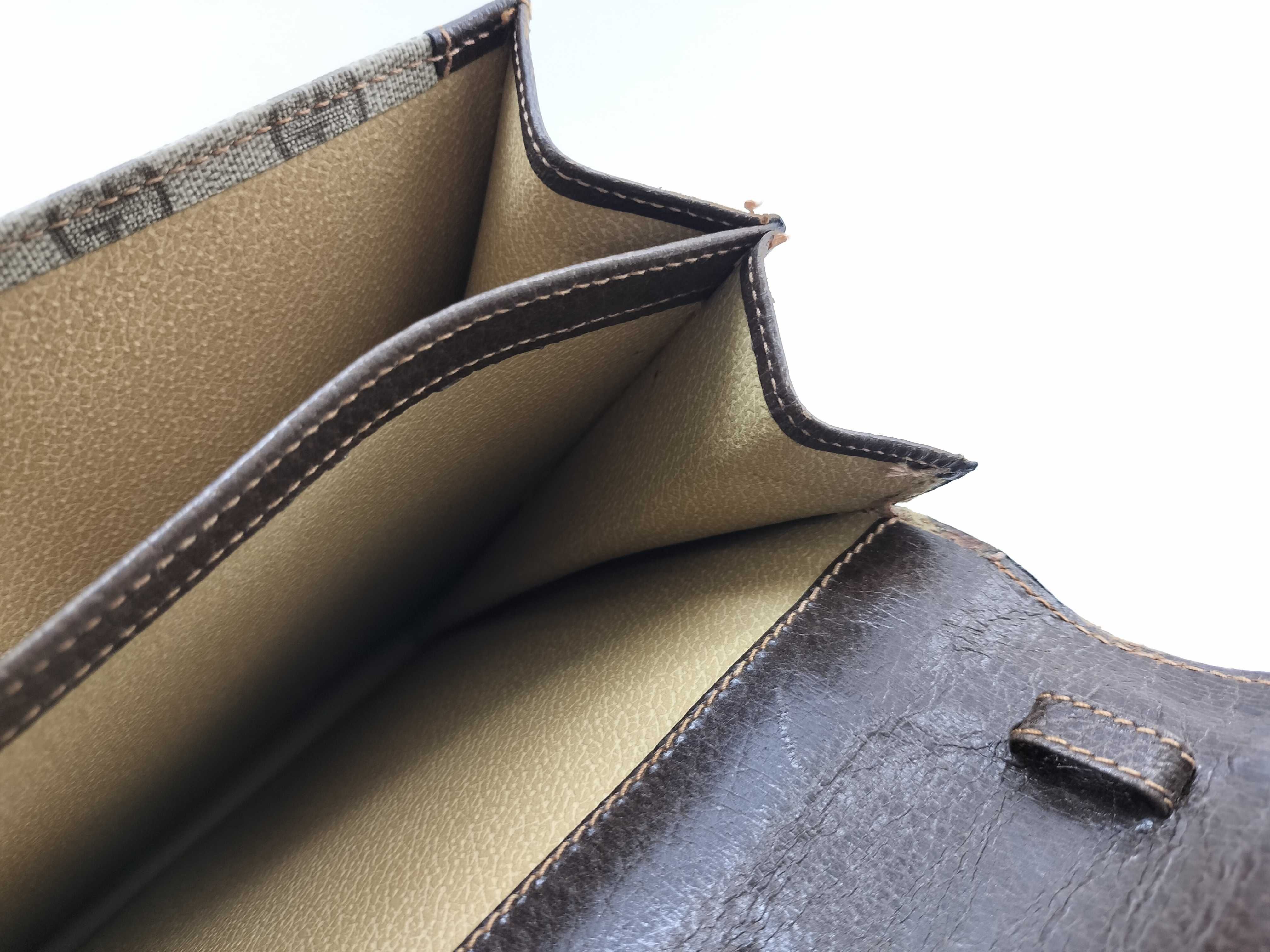 Old GG Canvas Sherry Line Square Shoulder Bag — view 11