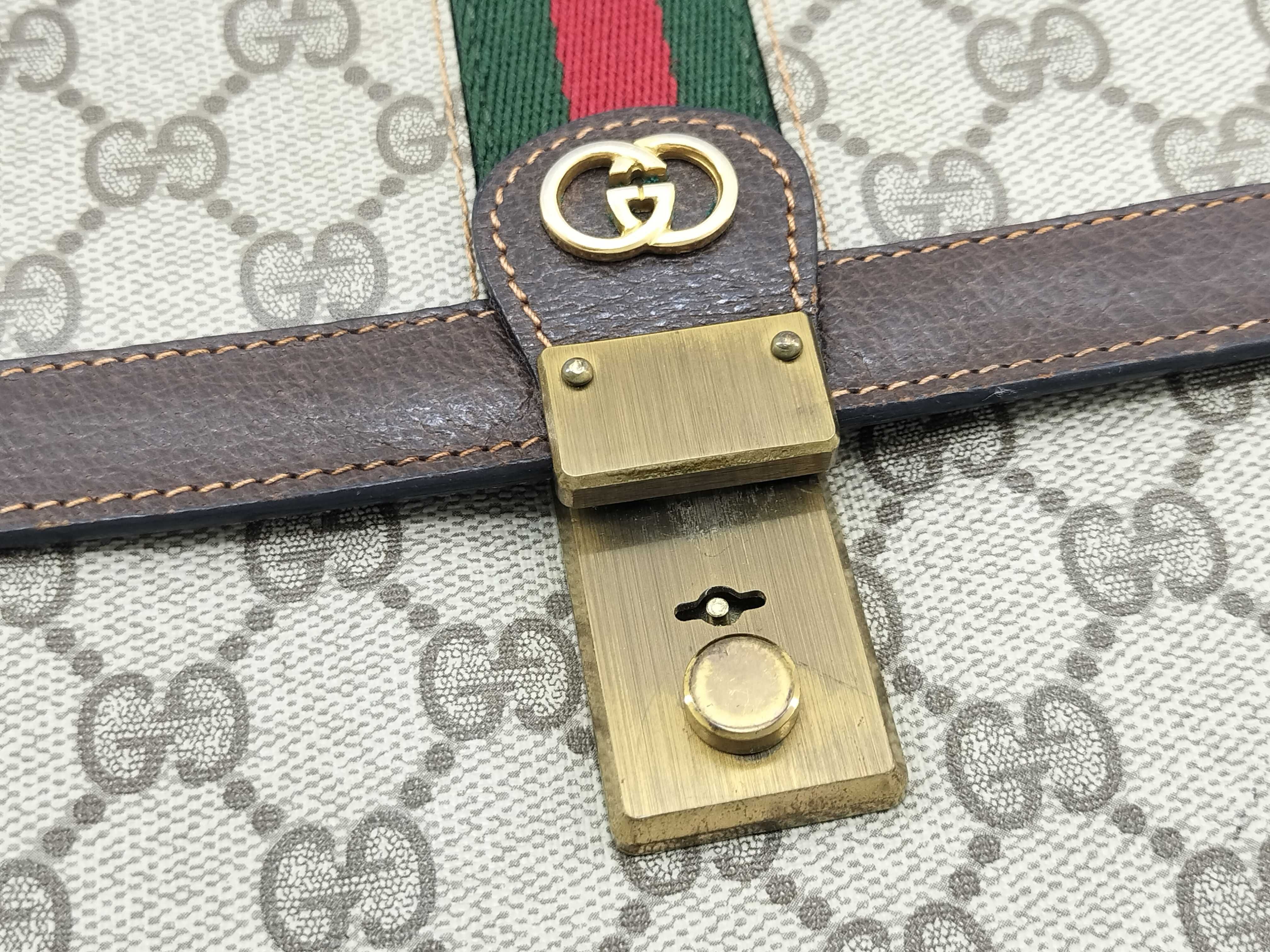 Old GG Canvas Sherry Line Square Shoulder Bag — view 15