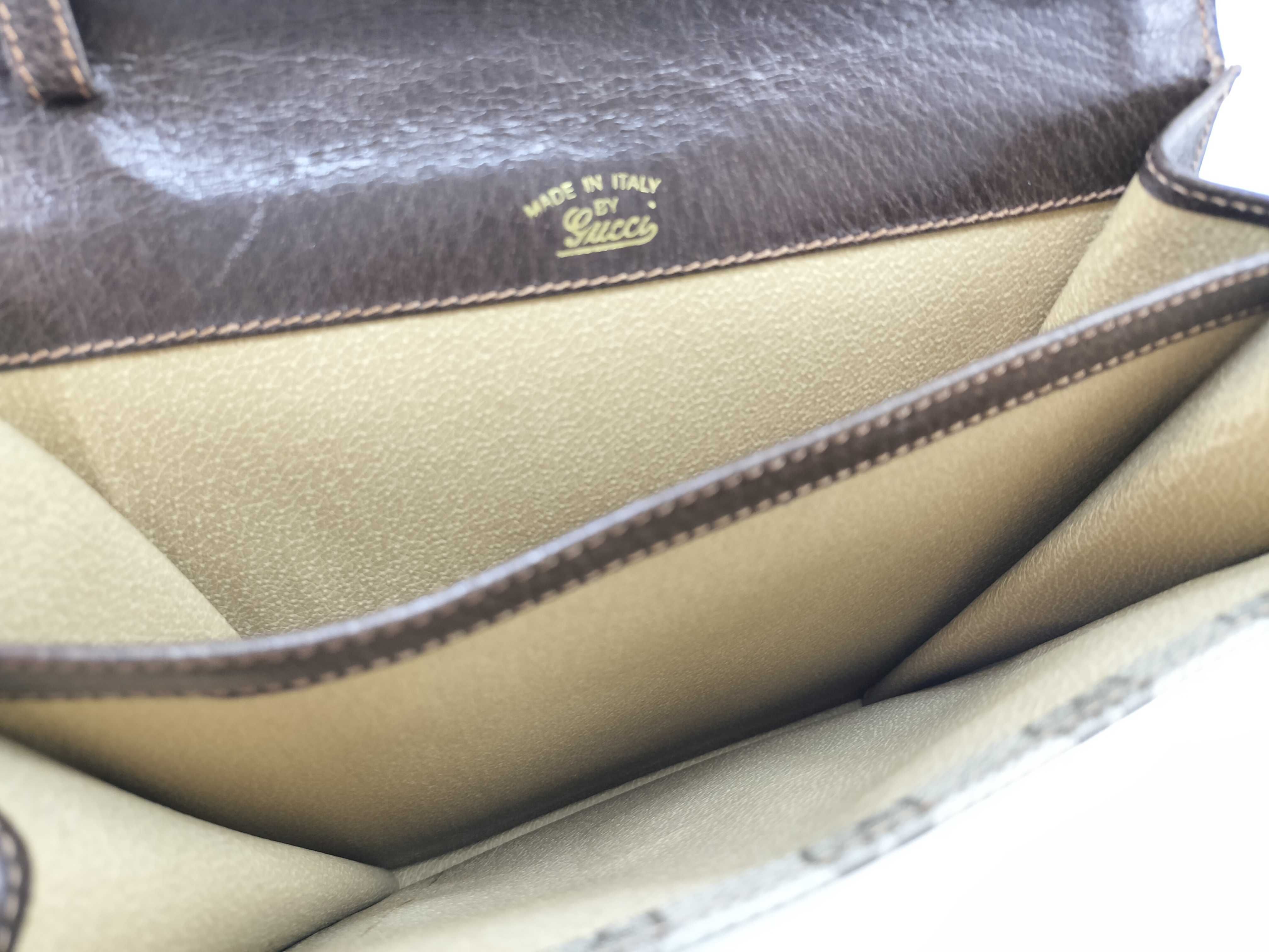 Old GG Canvas Sherry Line Square Shoulder Bag — view 9