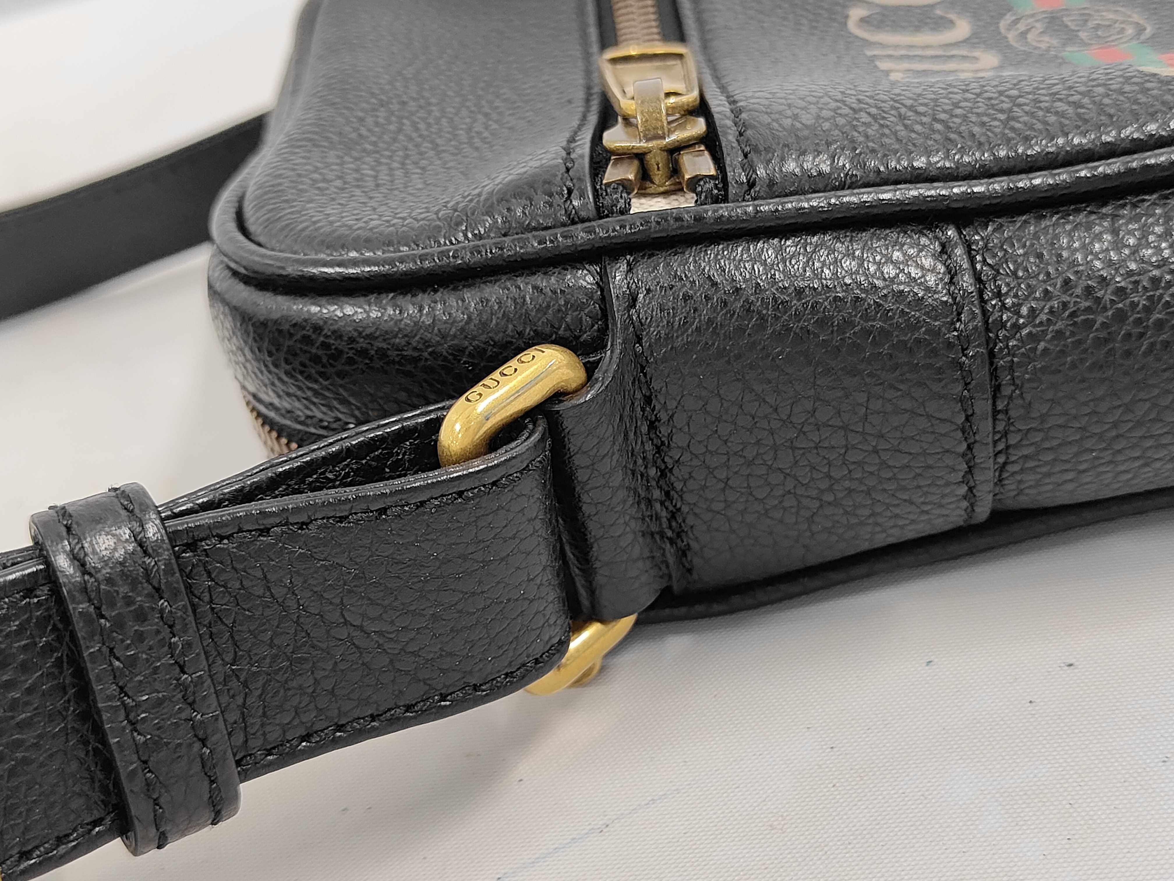 Black Leather Vintage Logo Print Shoulder Bag — view 6