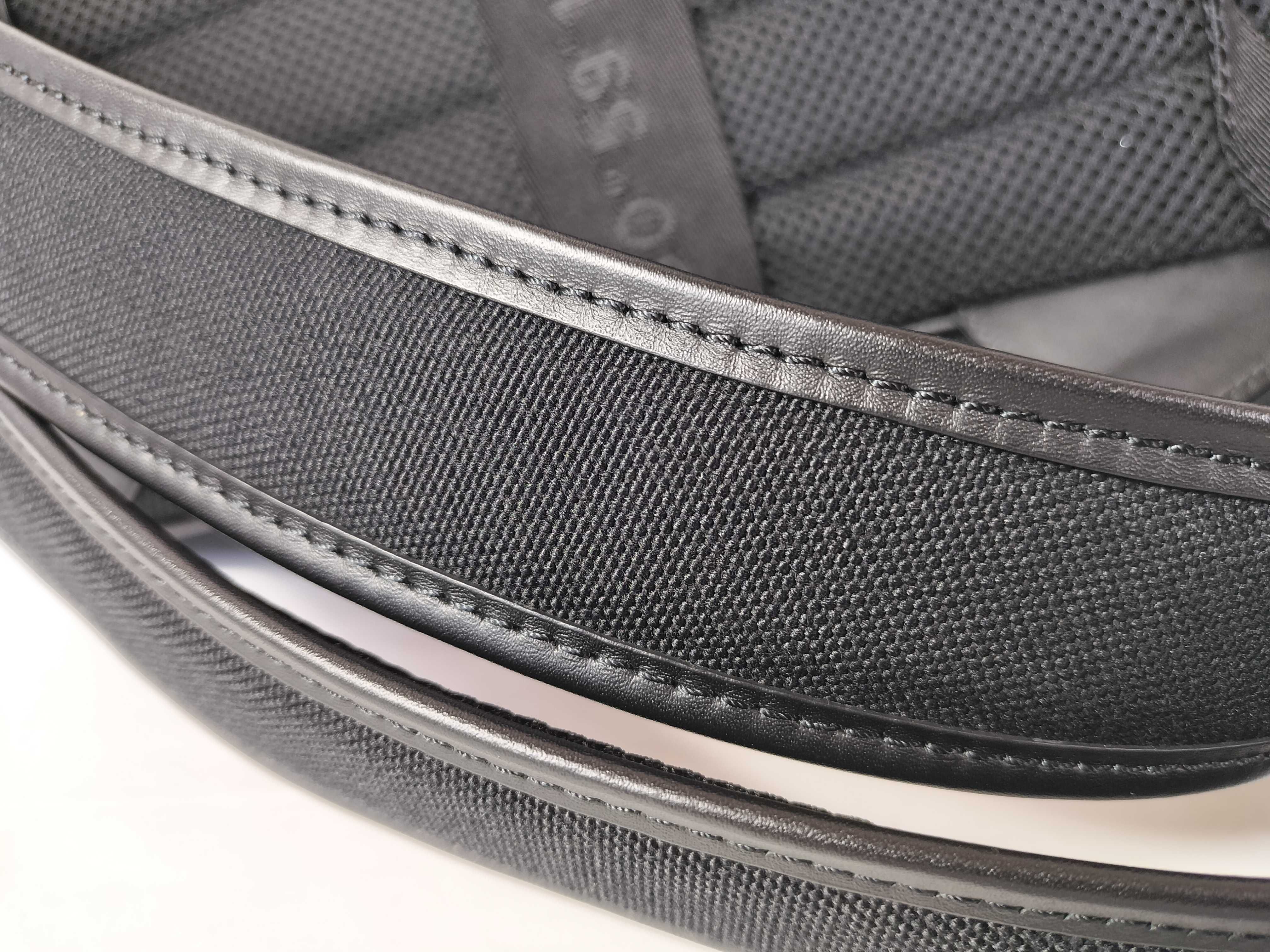 Never Still Flap Backpack, Canvas/Leather, Black. — view 4