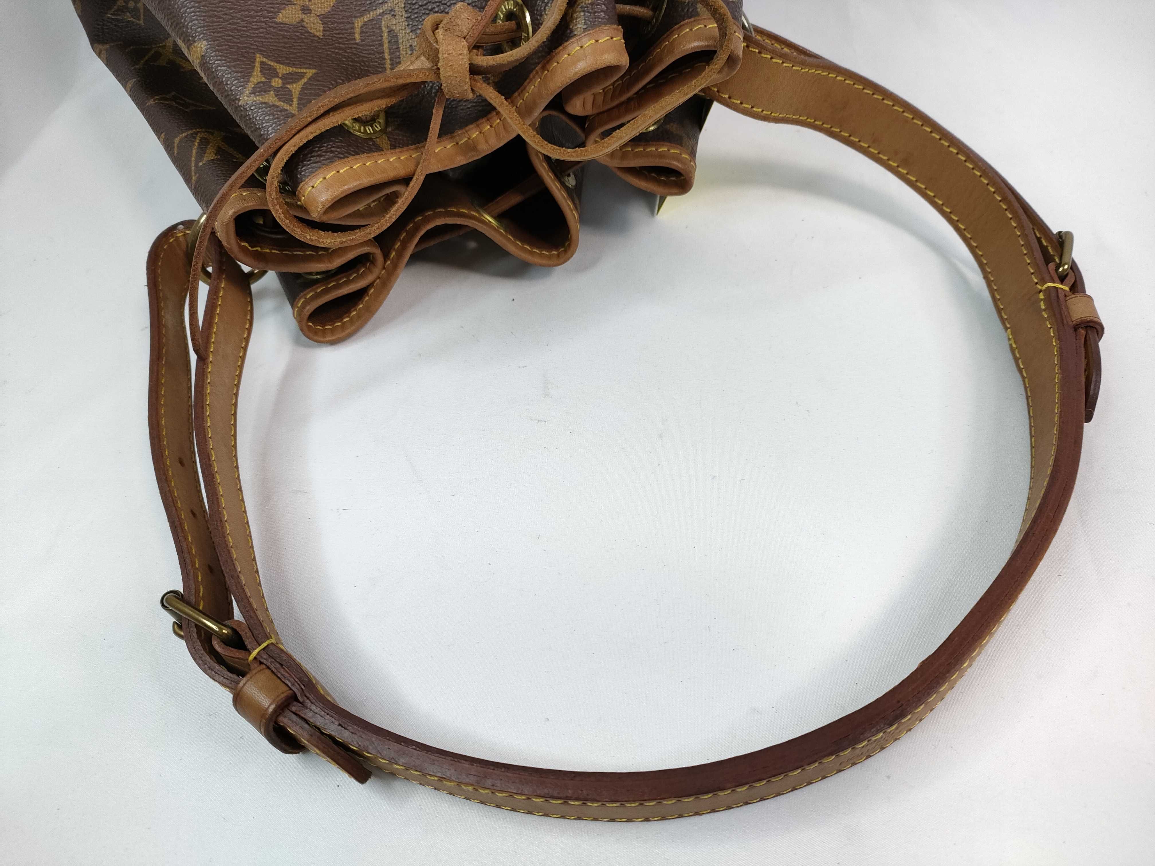 Monogram Petit Noé M42226 Shoulder Bag — view 3