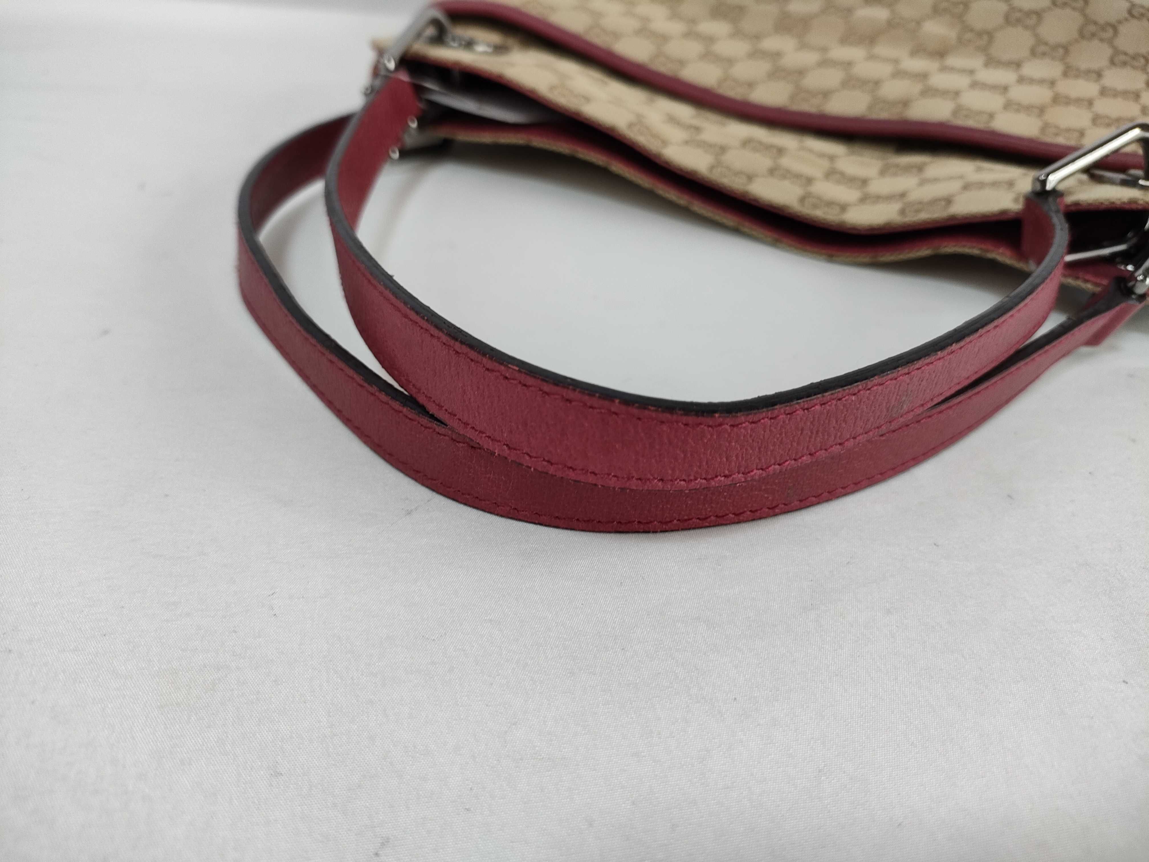 GG Canvas 121023 Shoulder Bag — view 4