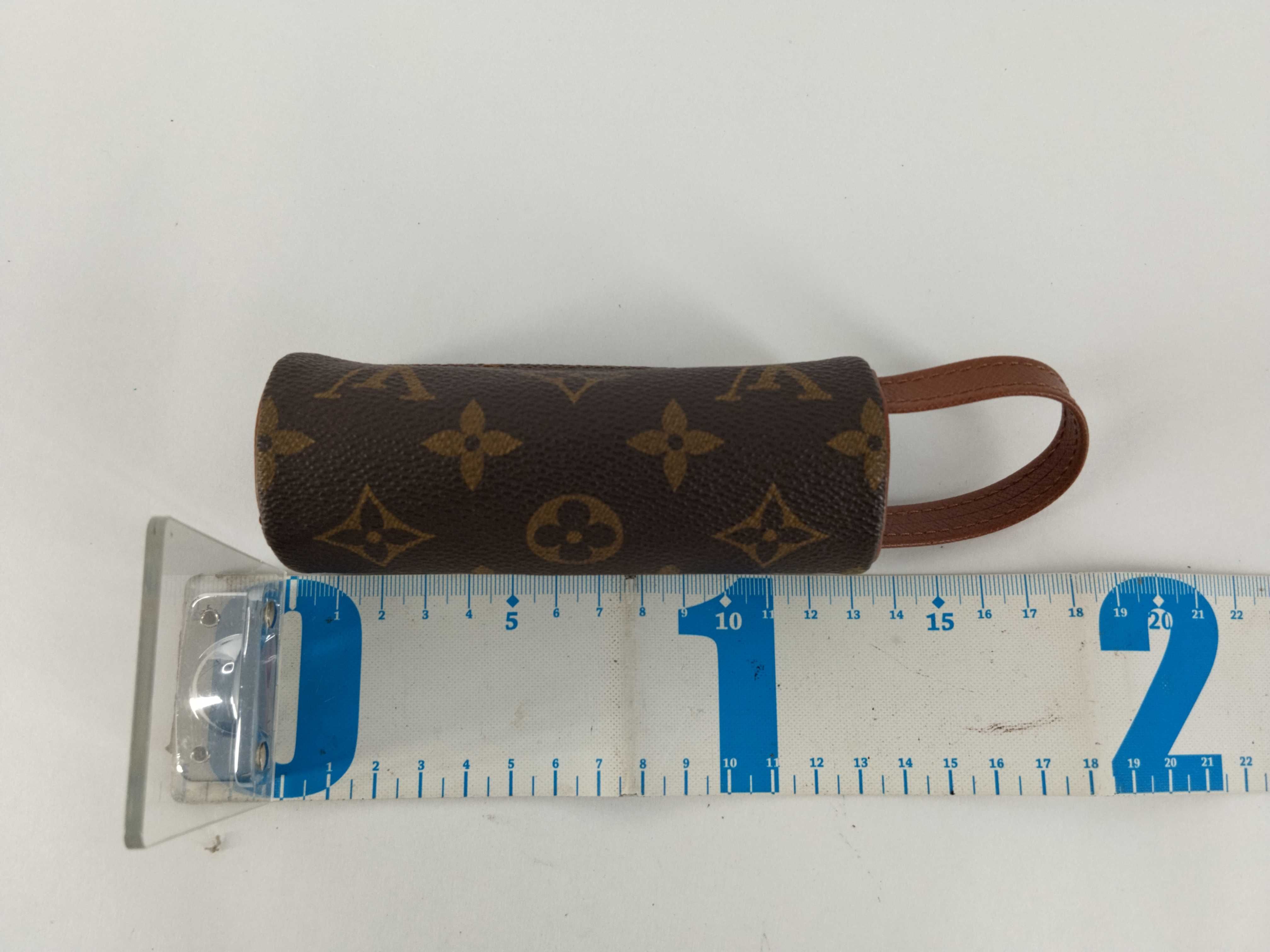 Monogram Louis Vuitton Monogram Golf Ball Pouch — view 2