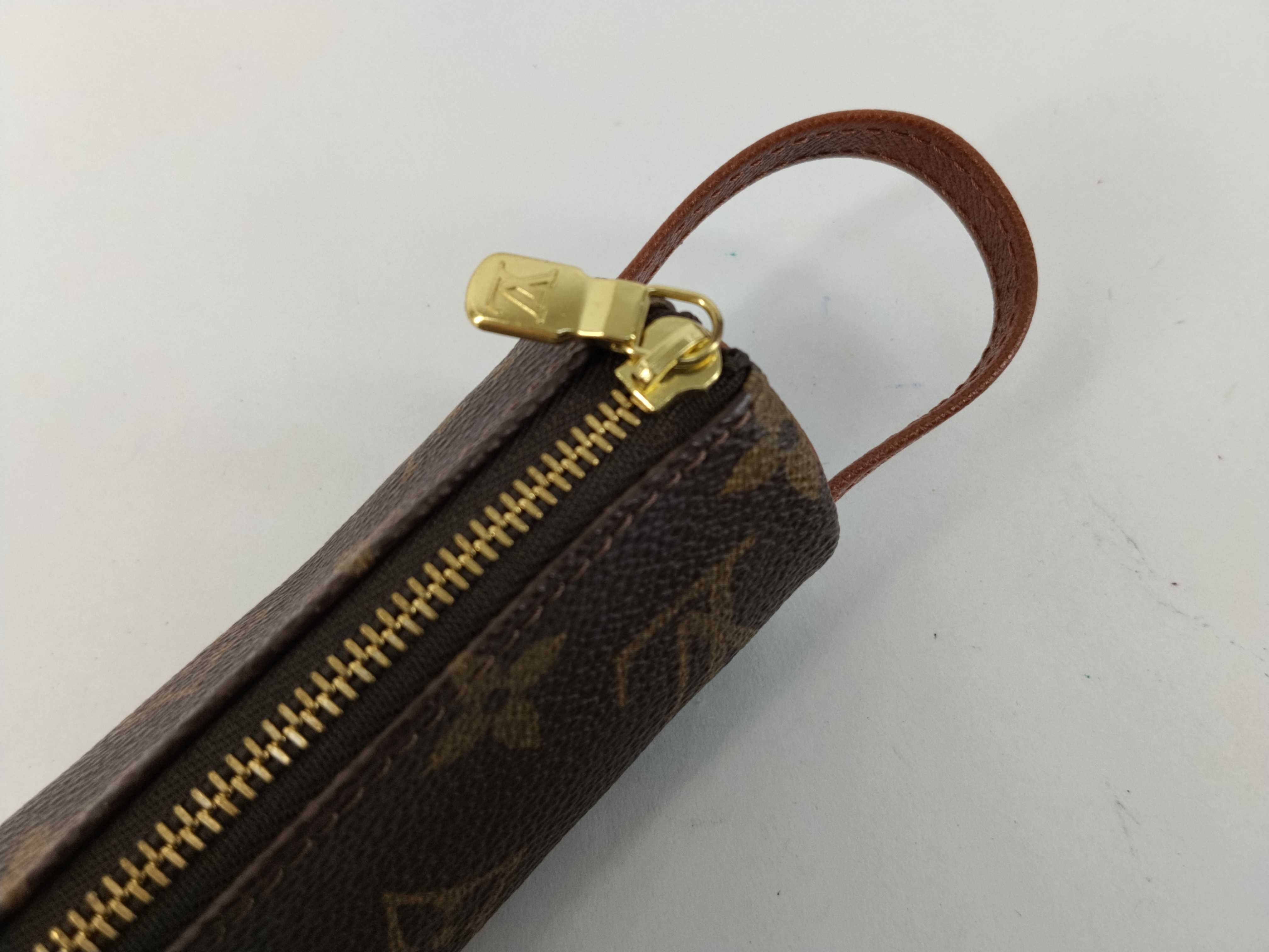 Monogram Louis Vuitton Monogram Golf Ball Pouch — view 6