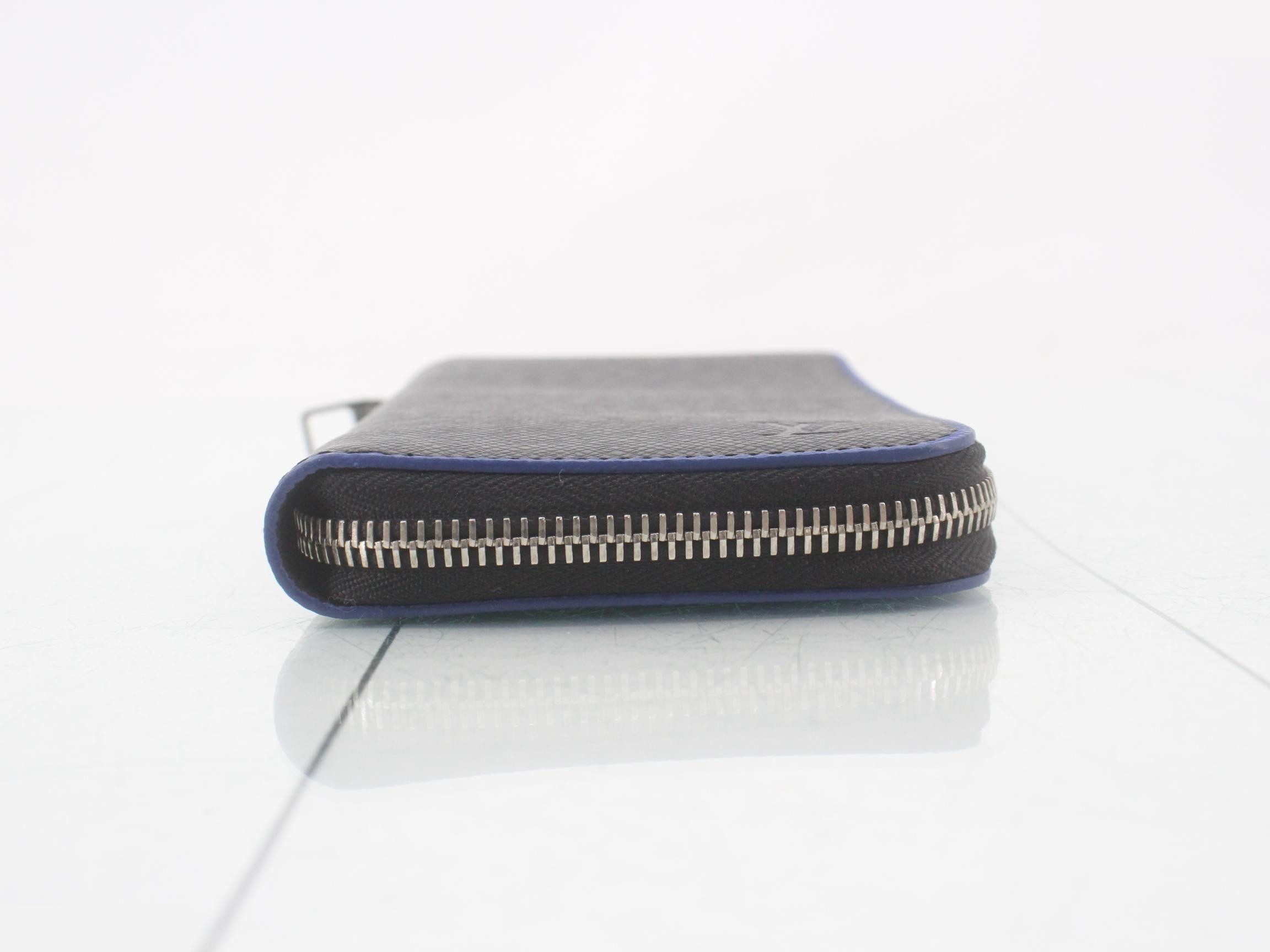 Zippy Wallet Vertical — view 3