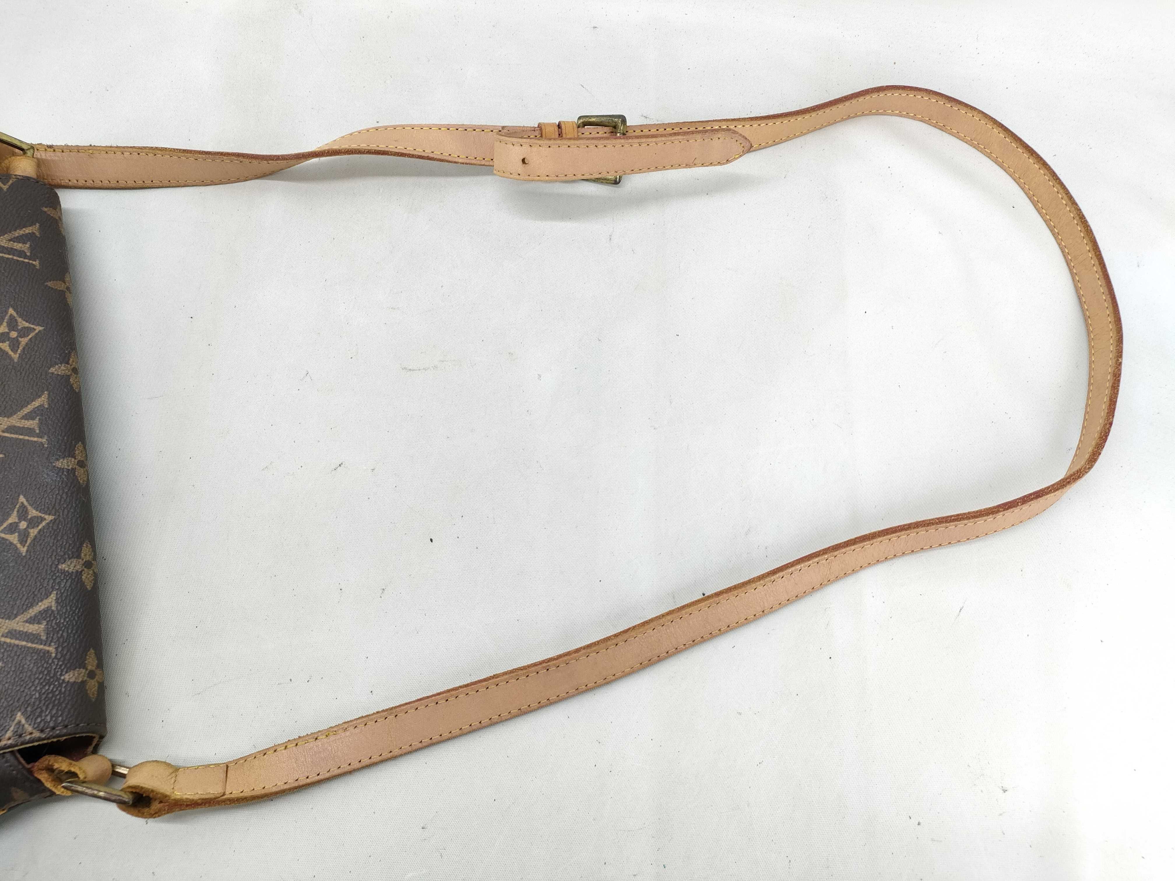 Monogram Louis Vuitton Musette Shoulder Bag — view 5